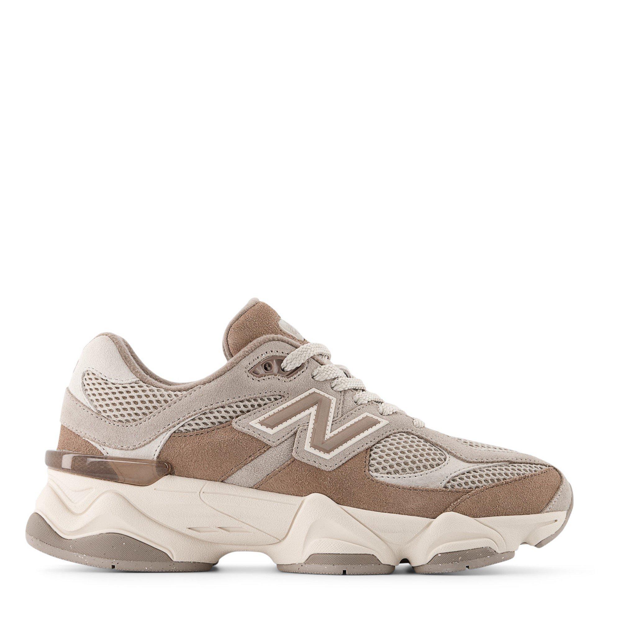 New Balance NB 9060 Juniors - Mushroom - Size 4 (37)