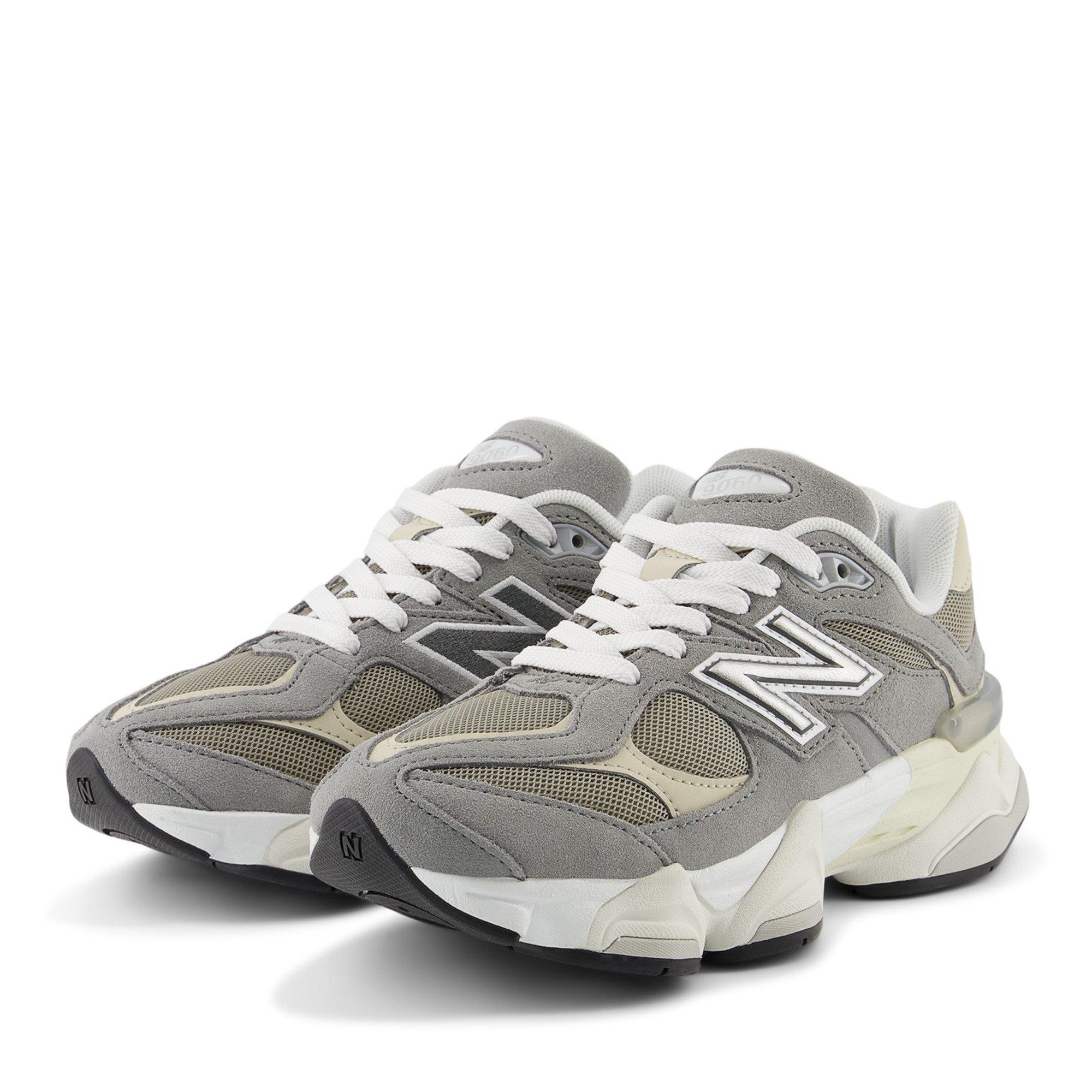 Grey/Beige - New Balance - 9060 Trainers Juniors - 7