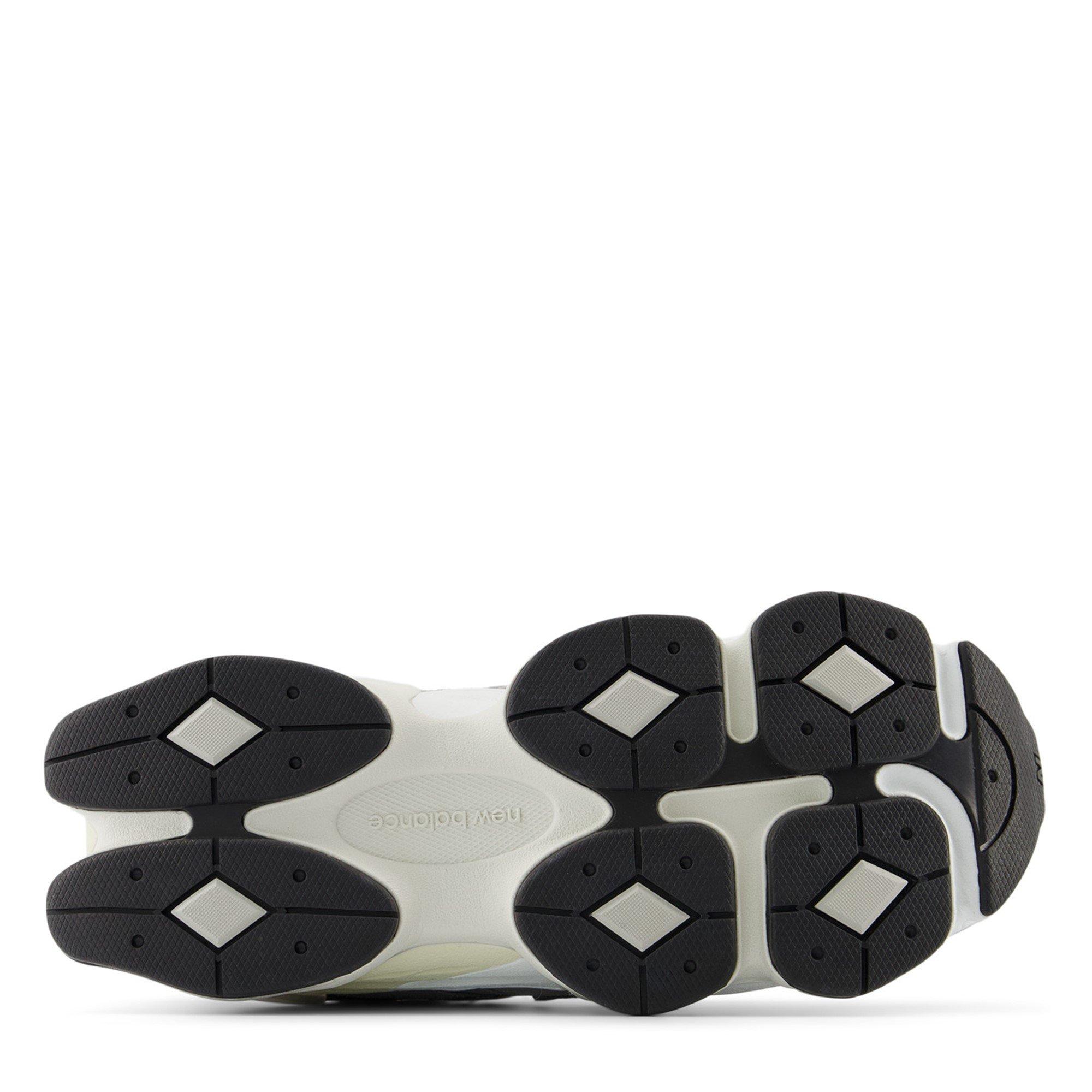 Grey/Beige - New Balance - 9060 Trainers Juniors - 8