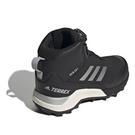 Noir/Blanc - your - Terrex Winter Mid Boa Junior Walking Boots - 4