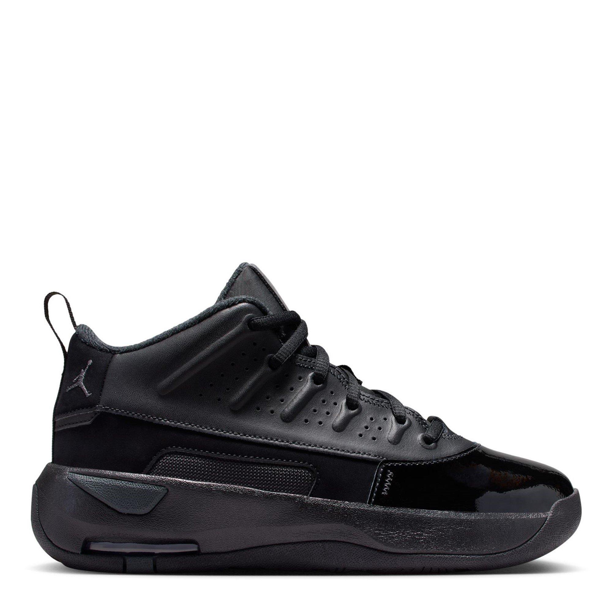 Air Jordan Boys Kids' Max Aura Basketball Trainers - Triple Black - 5.5 (38.5)