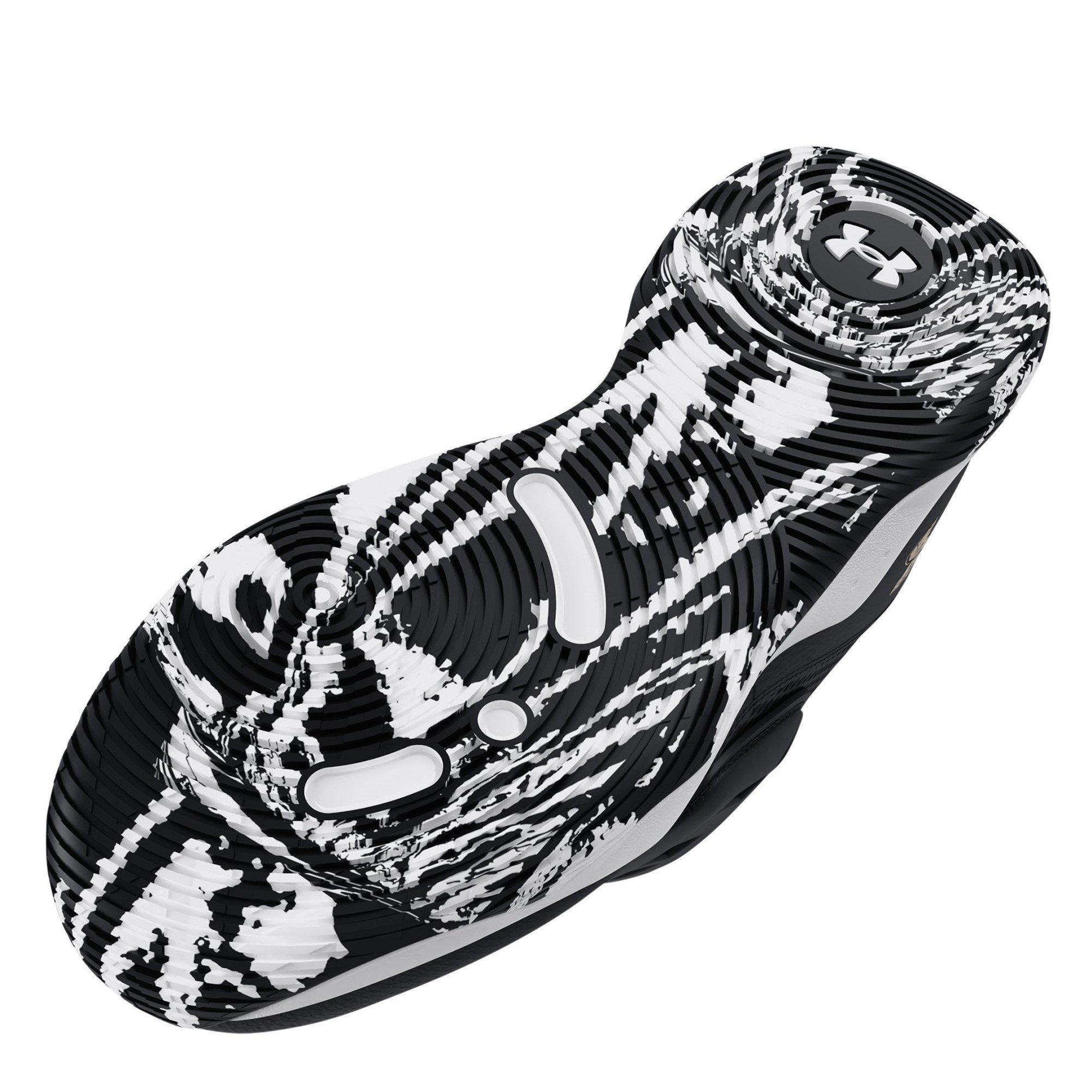 Noir - Under Armour - Kids' Zone Basketball Trainers - 3