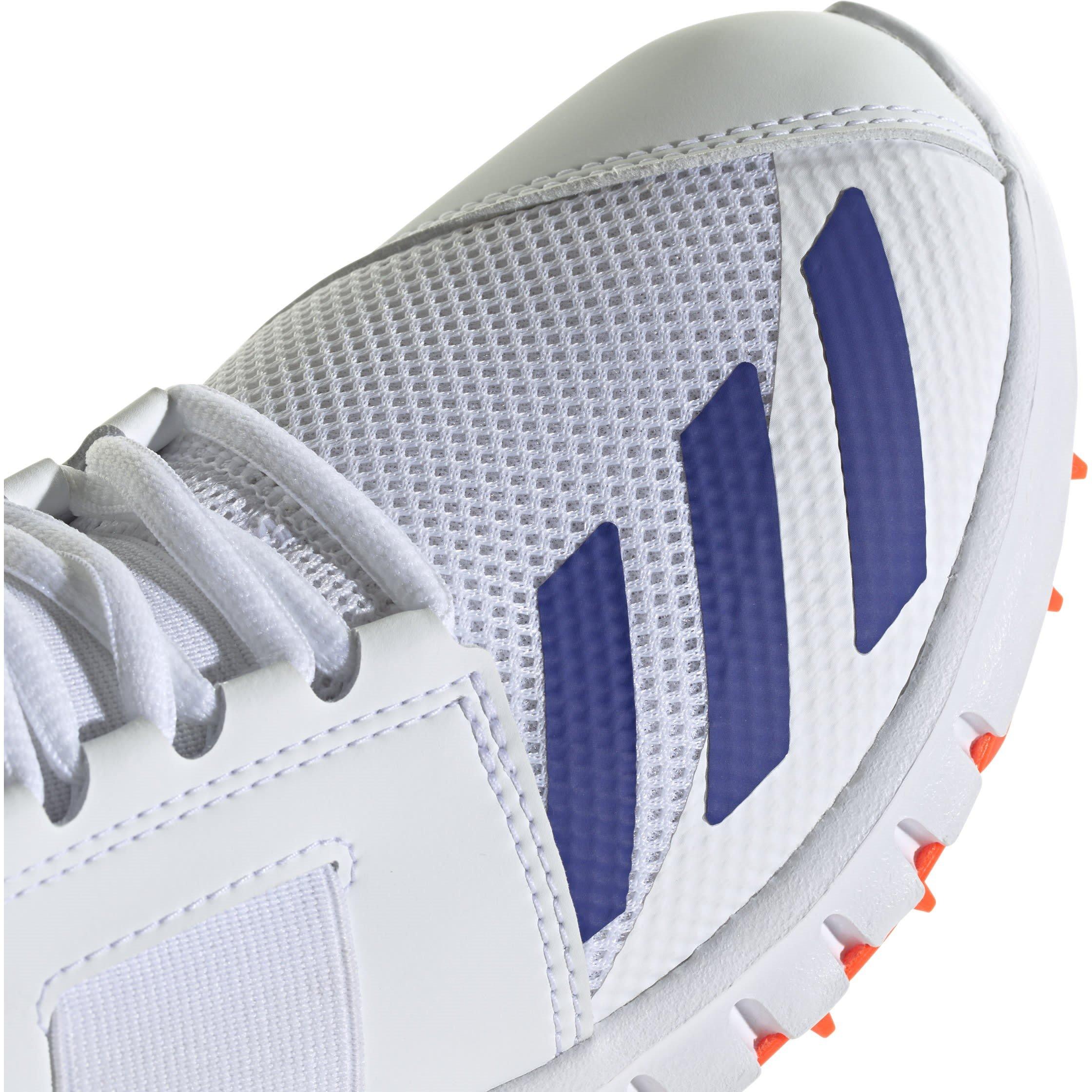 Weiß/Blau - adidas - Howzat Spike Junior 20 Cricket Shoes - 7