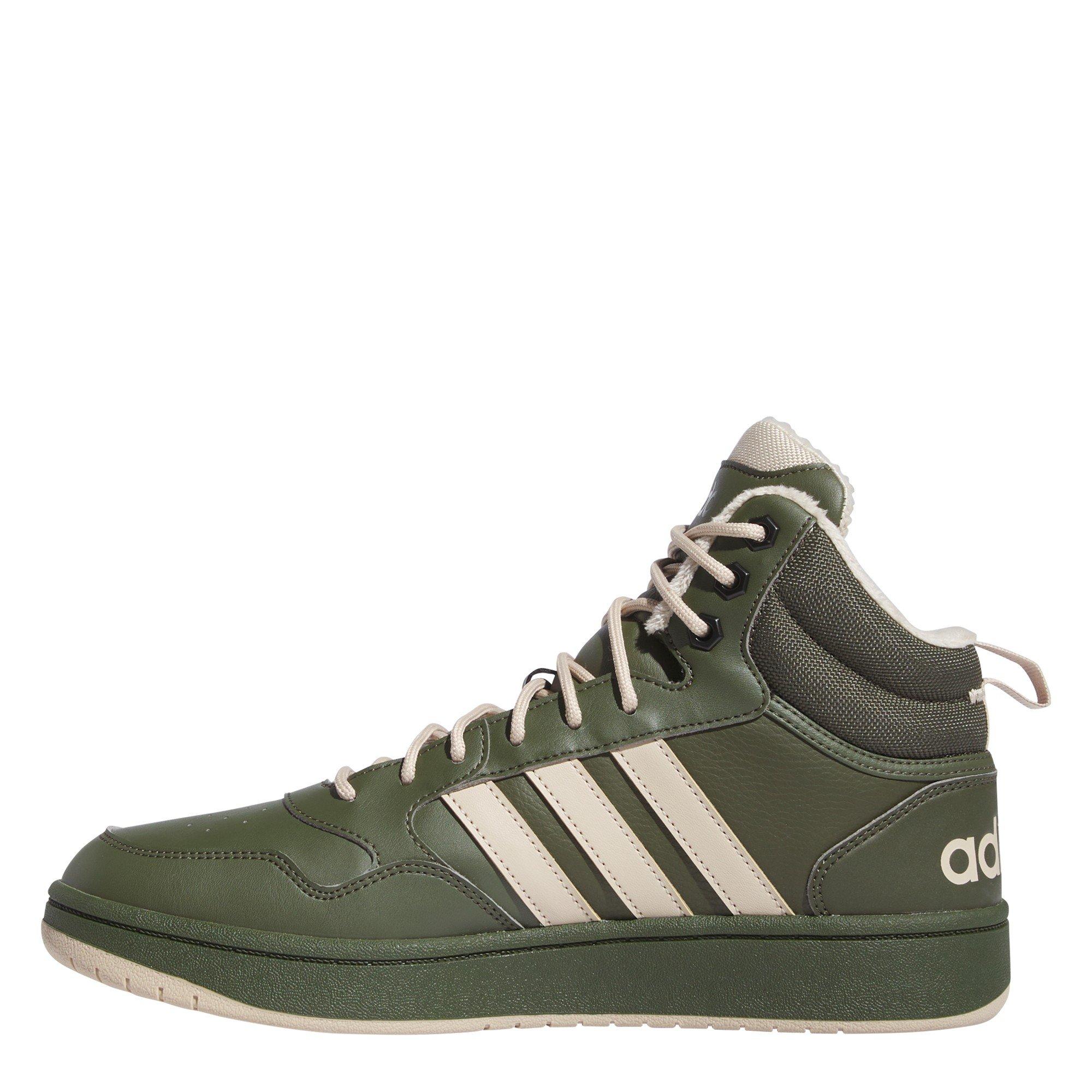 Cargo de nuit - adidas - Hoops 3.0 Mid Wtr Basketball Trainers Boys - 2