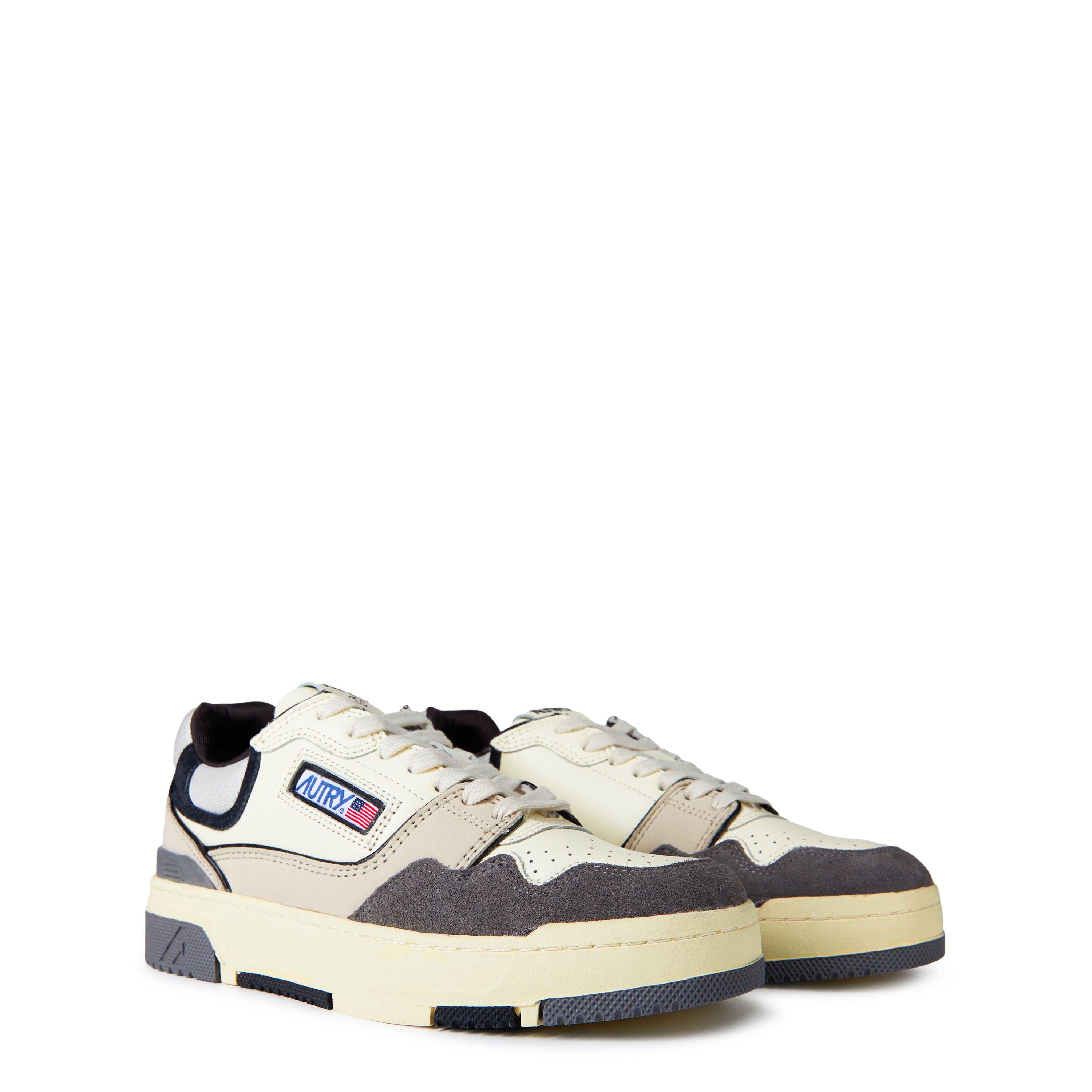 Black/Grey UN01 - Autry - Clc Low Top Trainers - 4