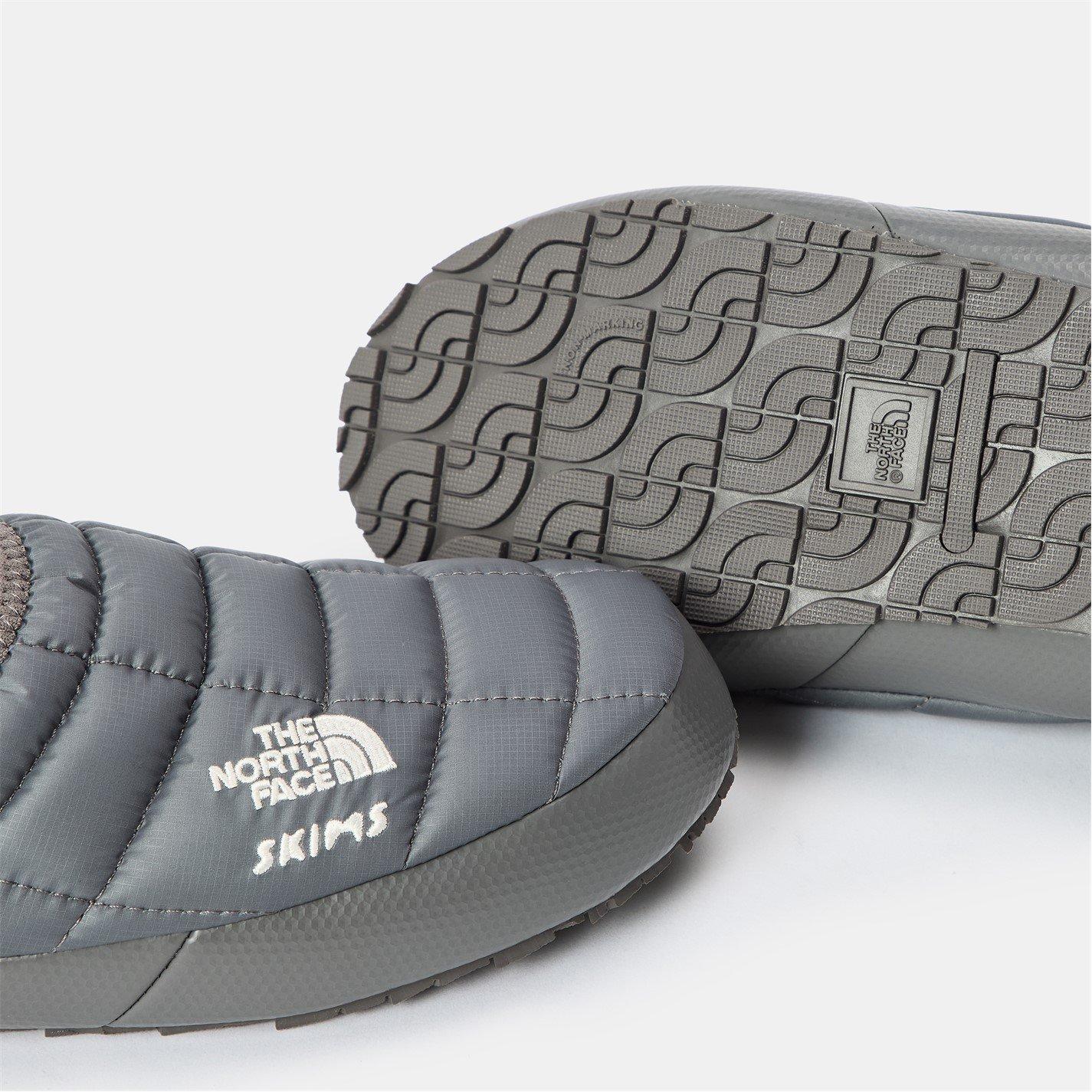 SK Gunmetal - TNF x Skims - Womens Thermoball Traction Mule V - 2