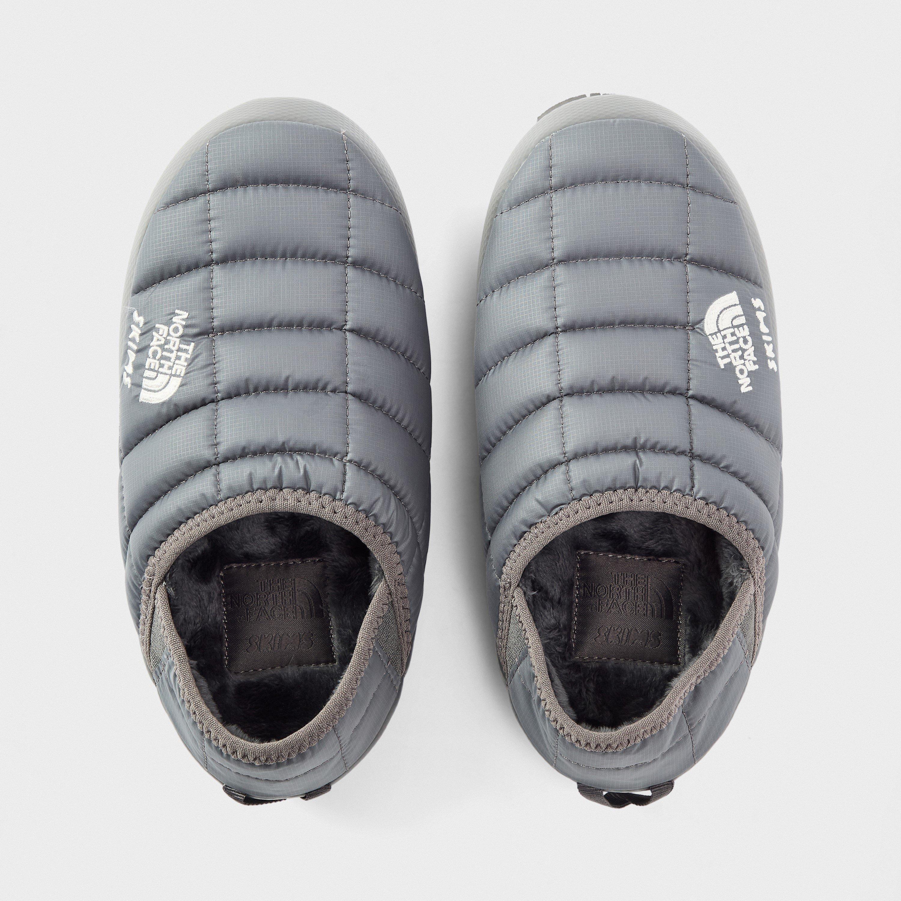 SK Gunmetal - TNF x Skims - Womens Thermoball Traction Mule V - 6