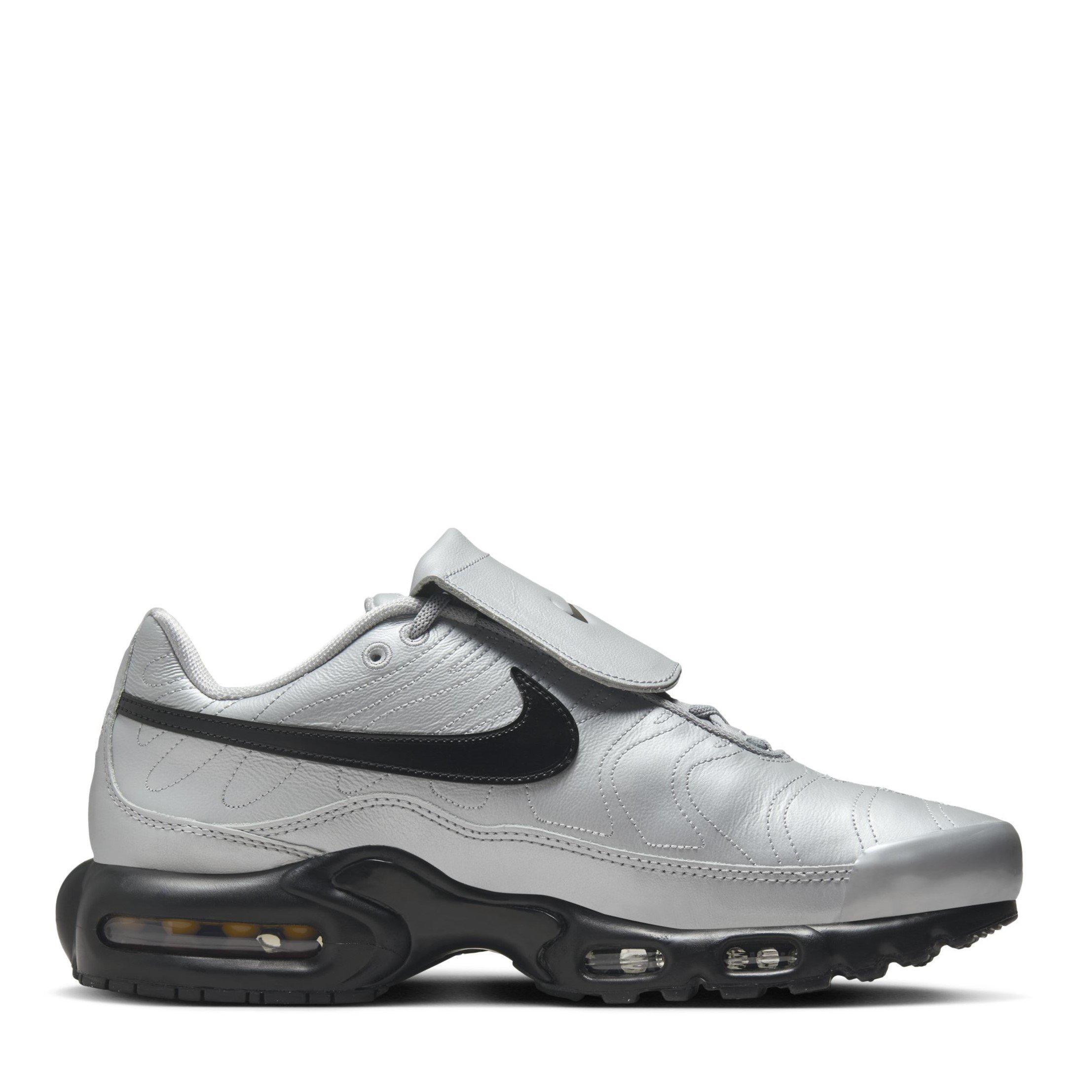 Wolf Grey - Nike - Air Max Plus Tiempo Trainers - 1
