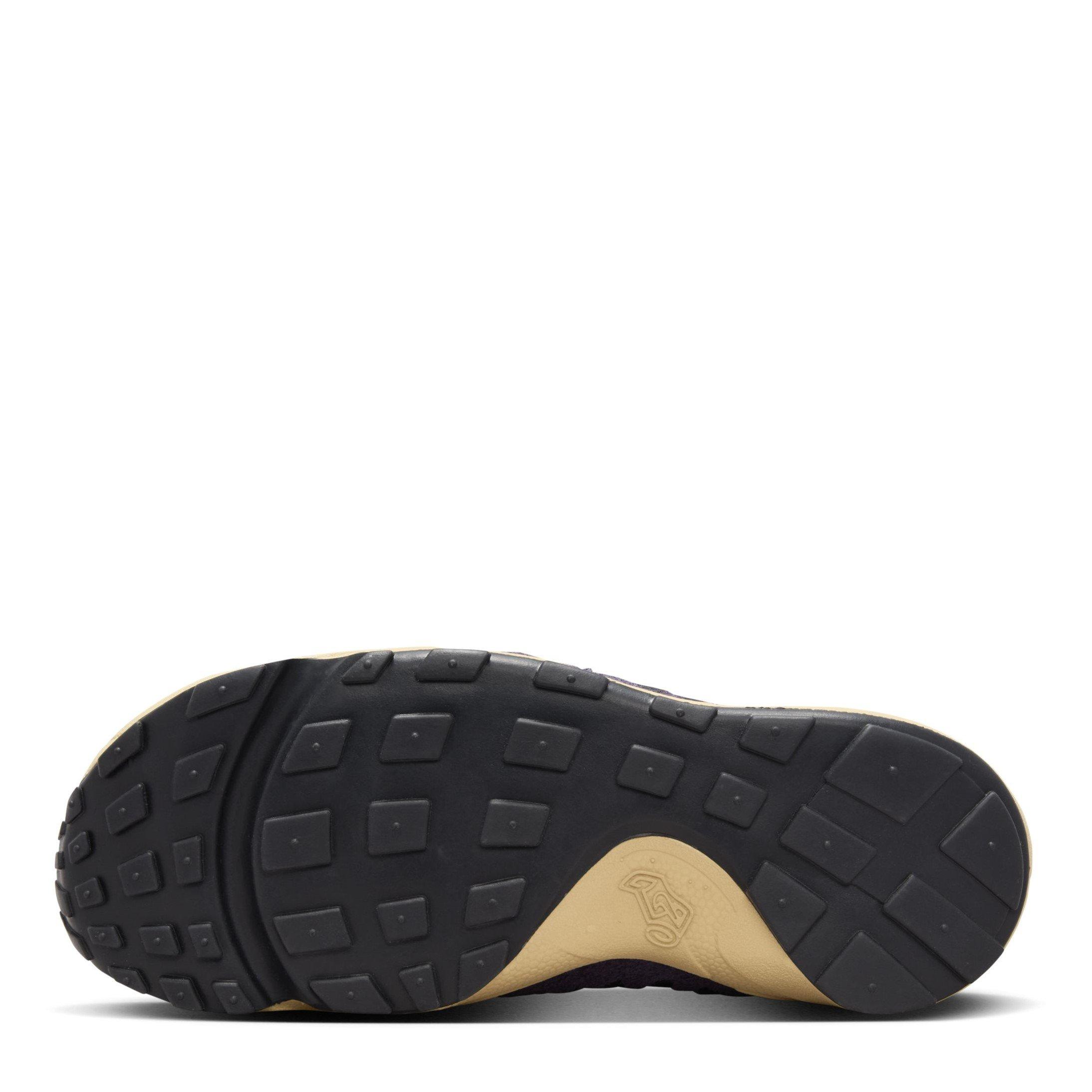 Darl Raisin - Nike - Air Footscape Woven Low Trainers - 3