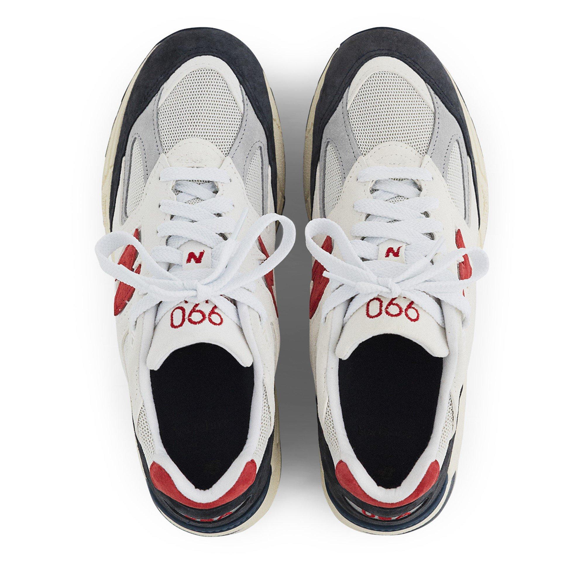 Nb Navy - New Balance - Men's 990v2 Low-Top Trainers - 2