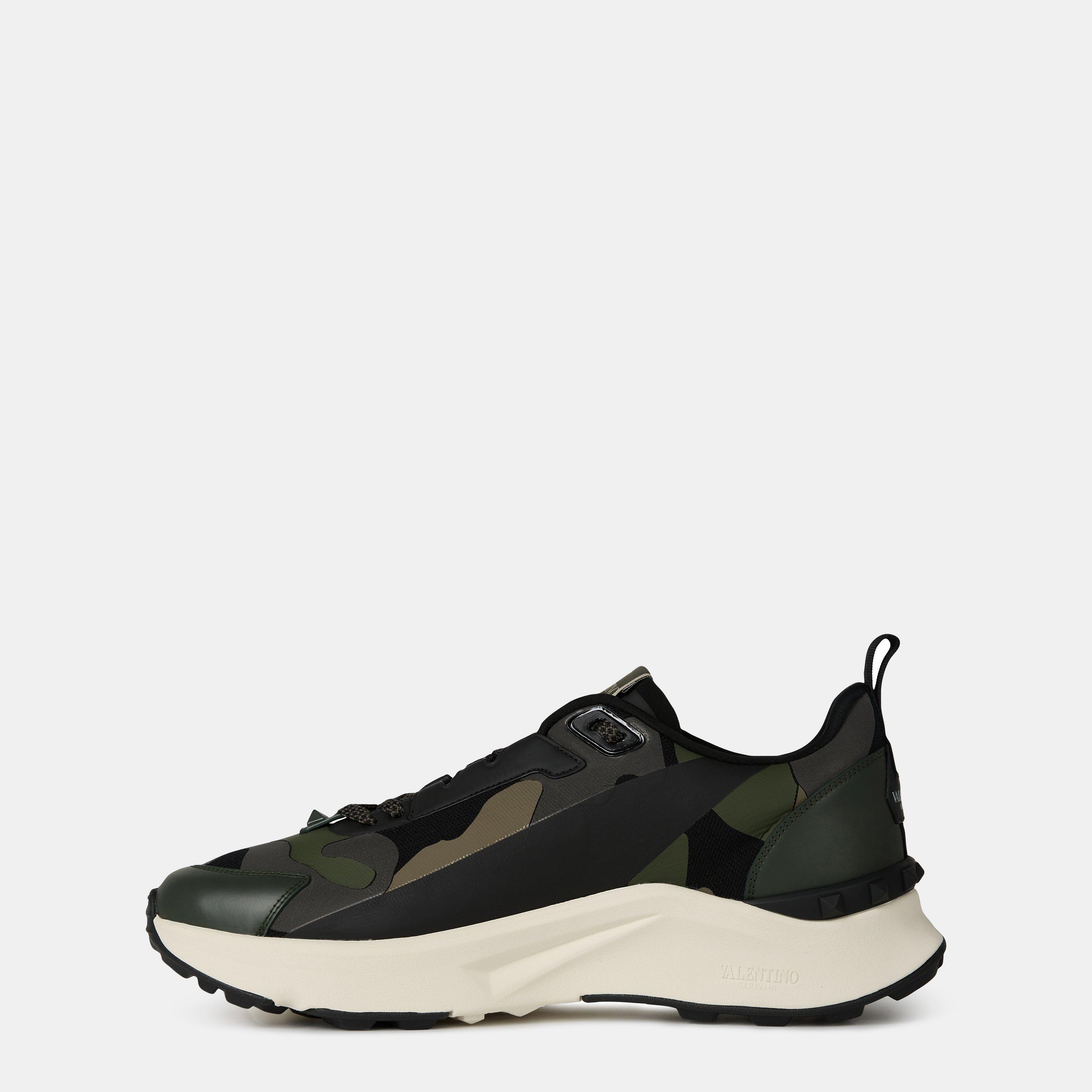 Khaki Camo - Valentino Garavani - Low Top True Act Trainers - 2