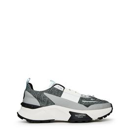 Valentino Garavani True Act Low Sneakers