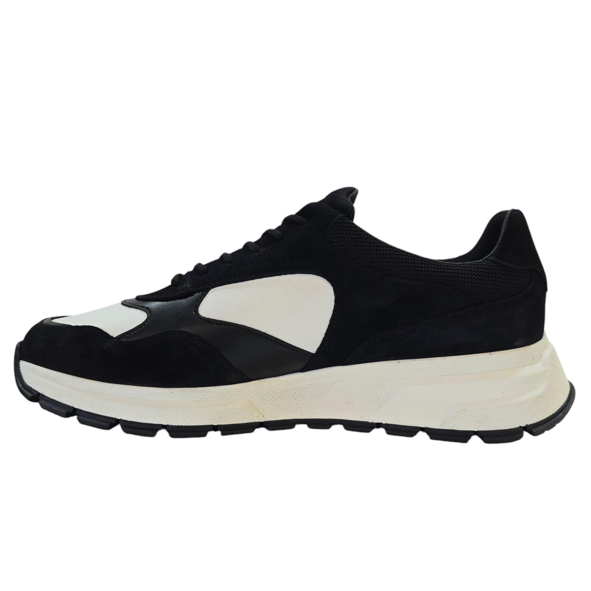 White//Black - Loyalti - Men's Martin Runners - 2