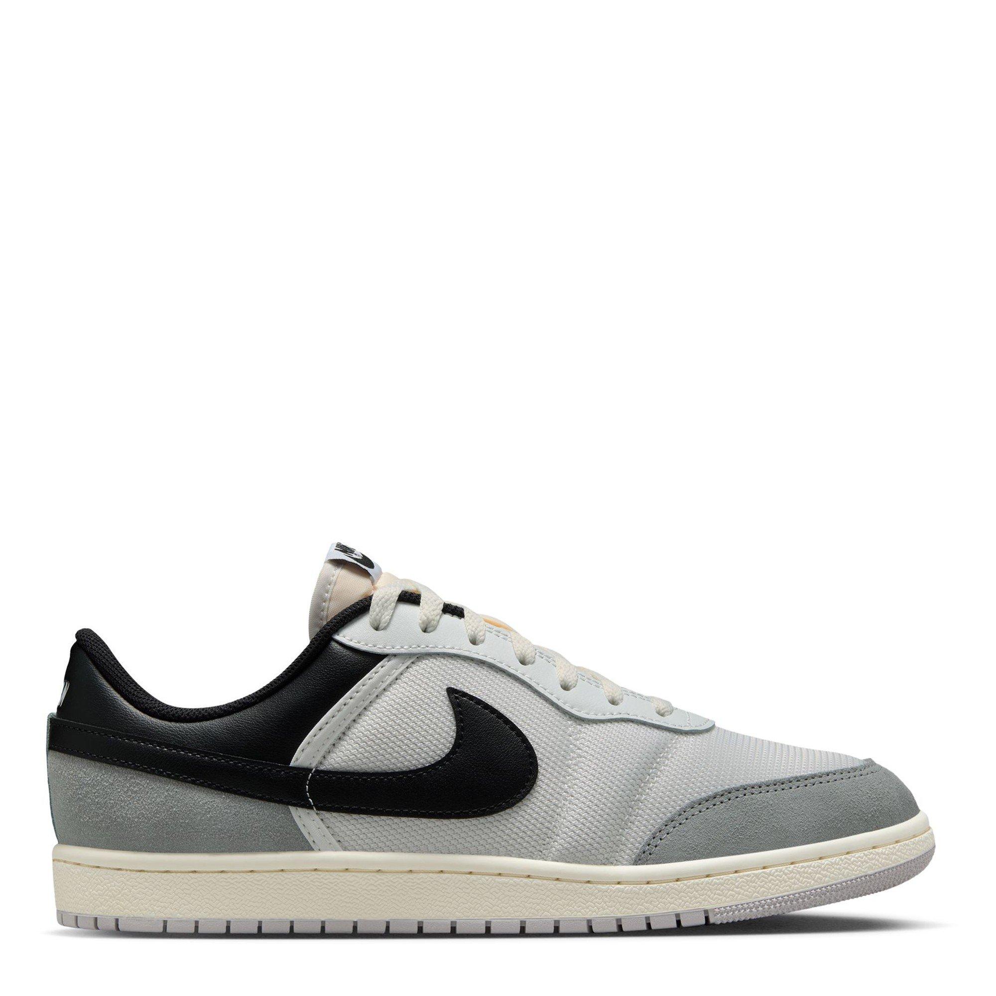 Air Jordan Men's Low-Top Trainers - Black/White - 9 (44)