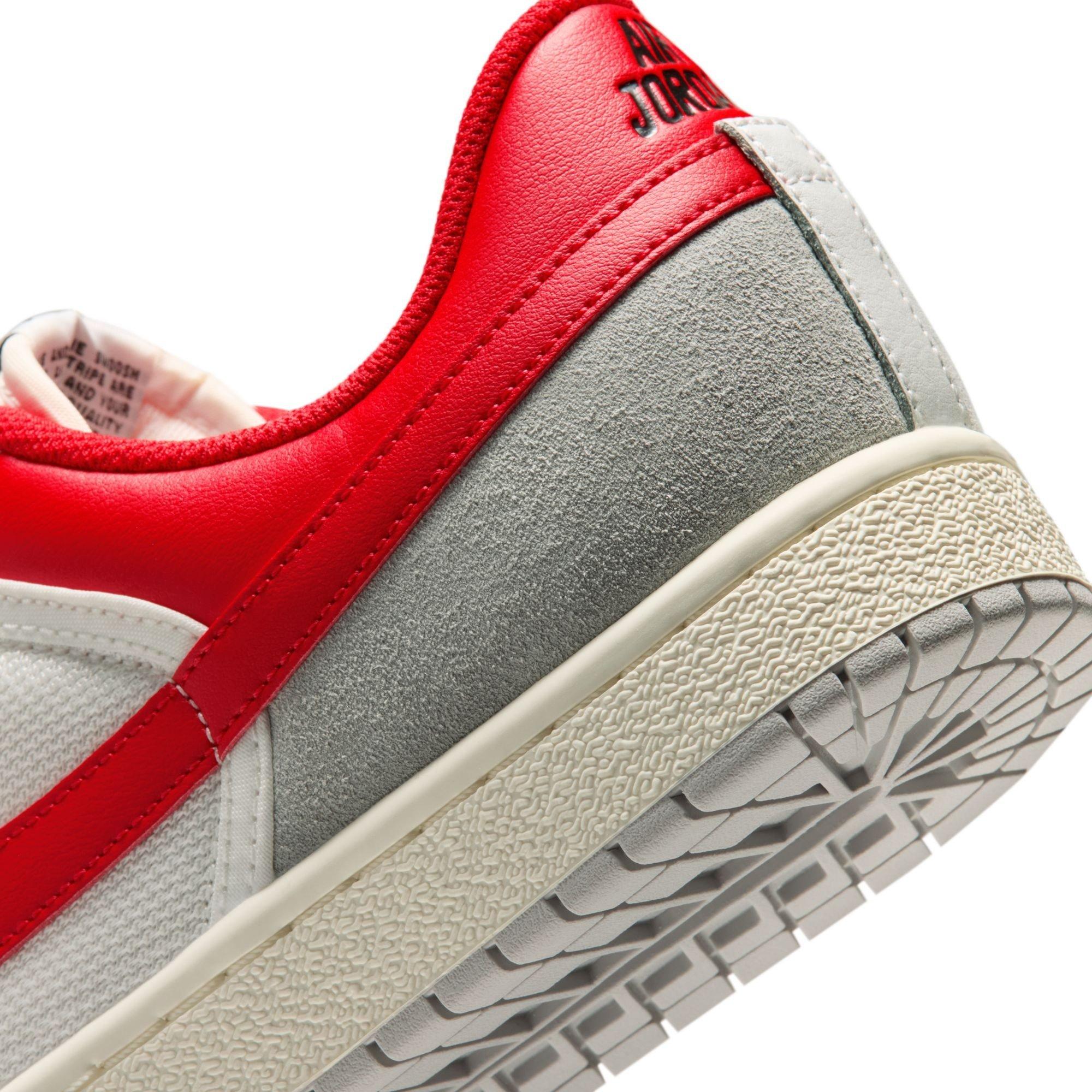 Wht/Blk/Red - Air Jordan - Men's Low-Top Trainers - 9
