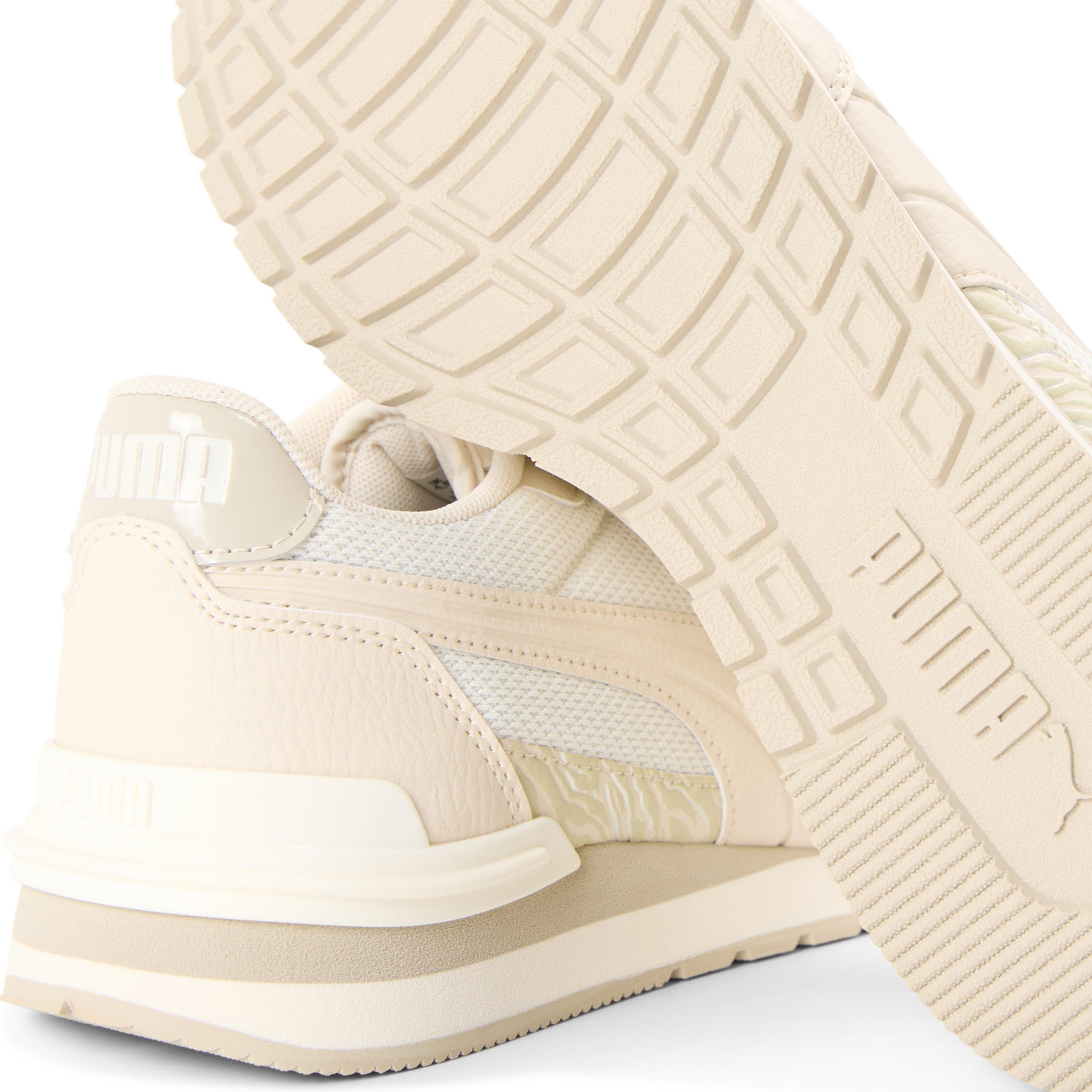 Toplo bijelo - Puma - Women's St Runner V4 NL Animal Fever Low-Top Trainers - 3