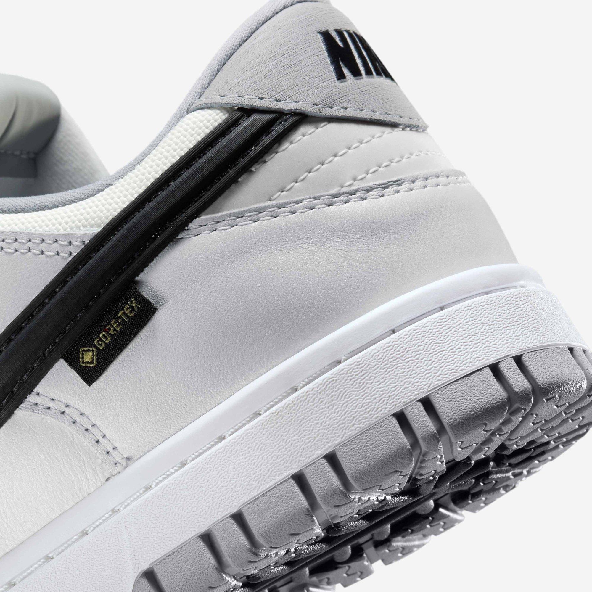 Summit White - Nike - Nike Dunk Low GTX Sn64 - 7