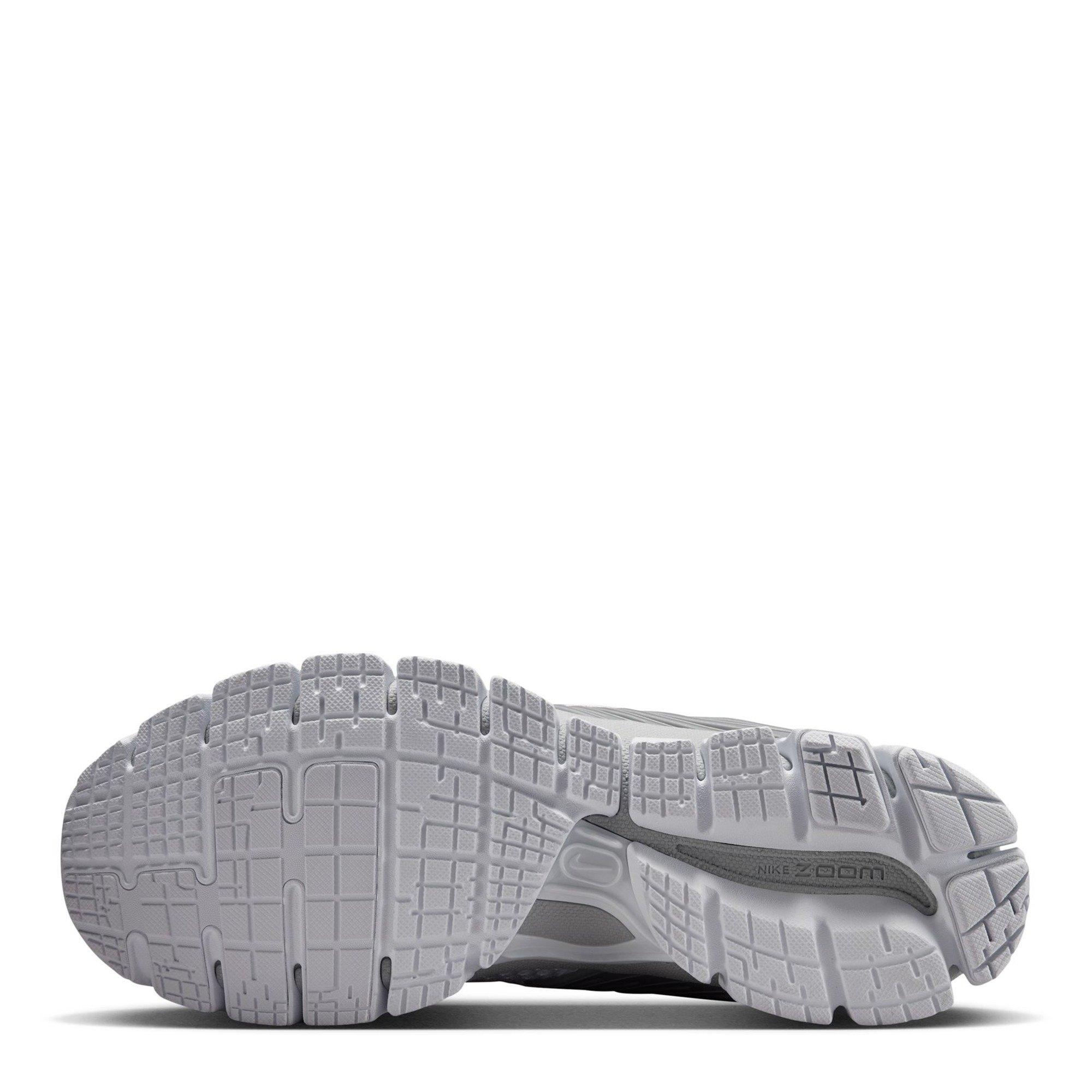 White/Silver - Nike - Women's Zoom Skylon 11 Runners - 6