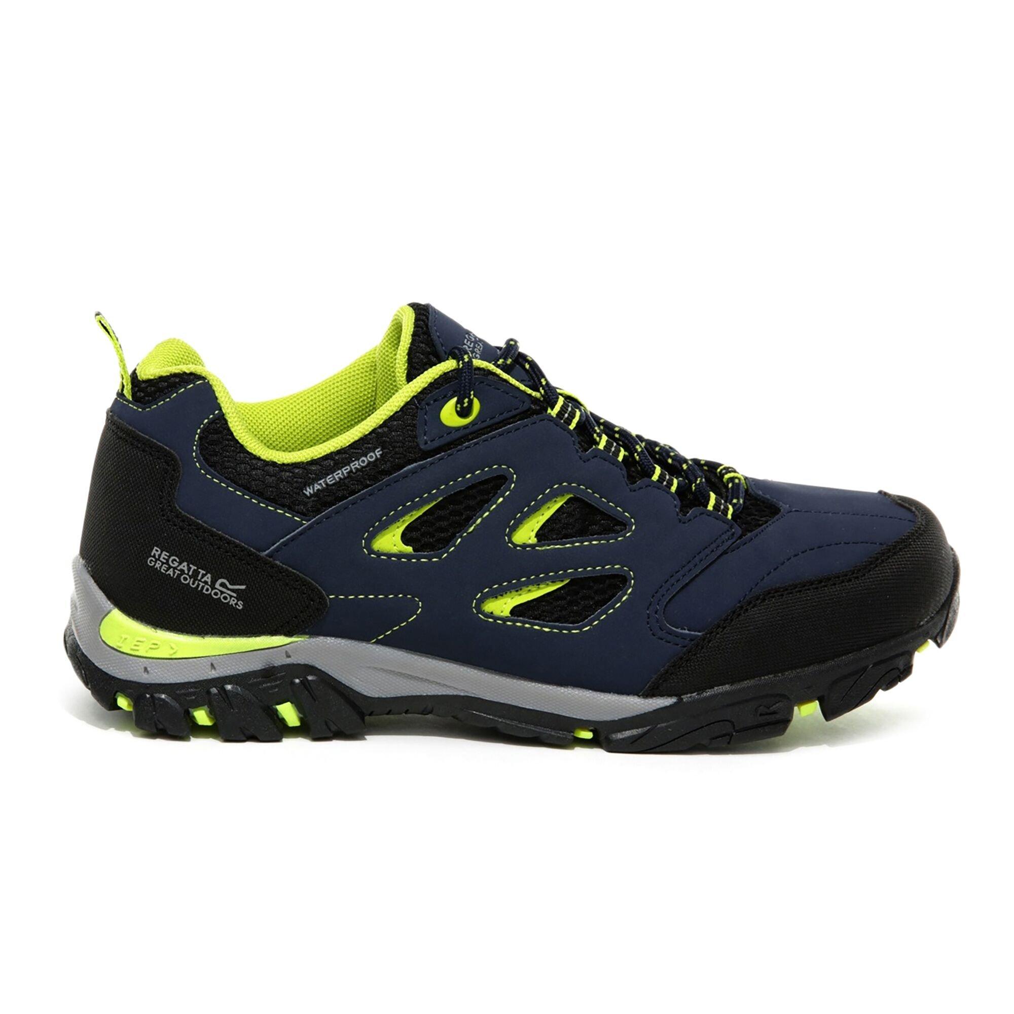 Regatta Boys Kids Holcombe Waterproof Low Walking Shoes - Nvyblz/Lmpch - C12