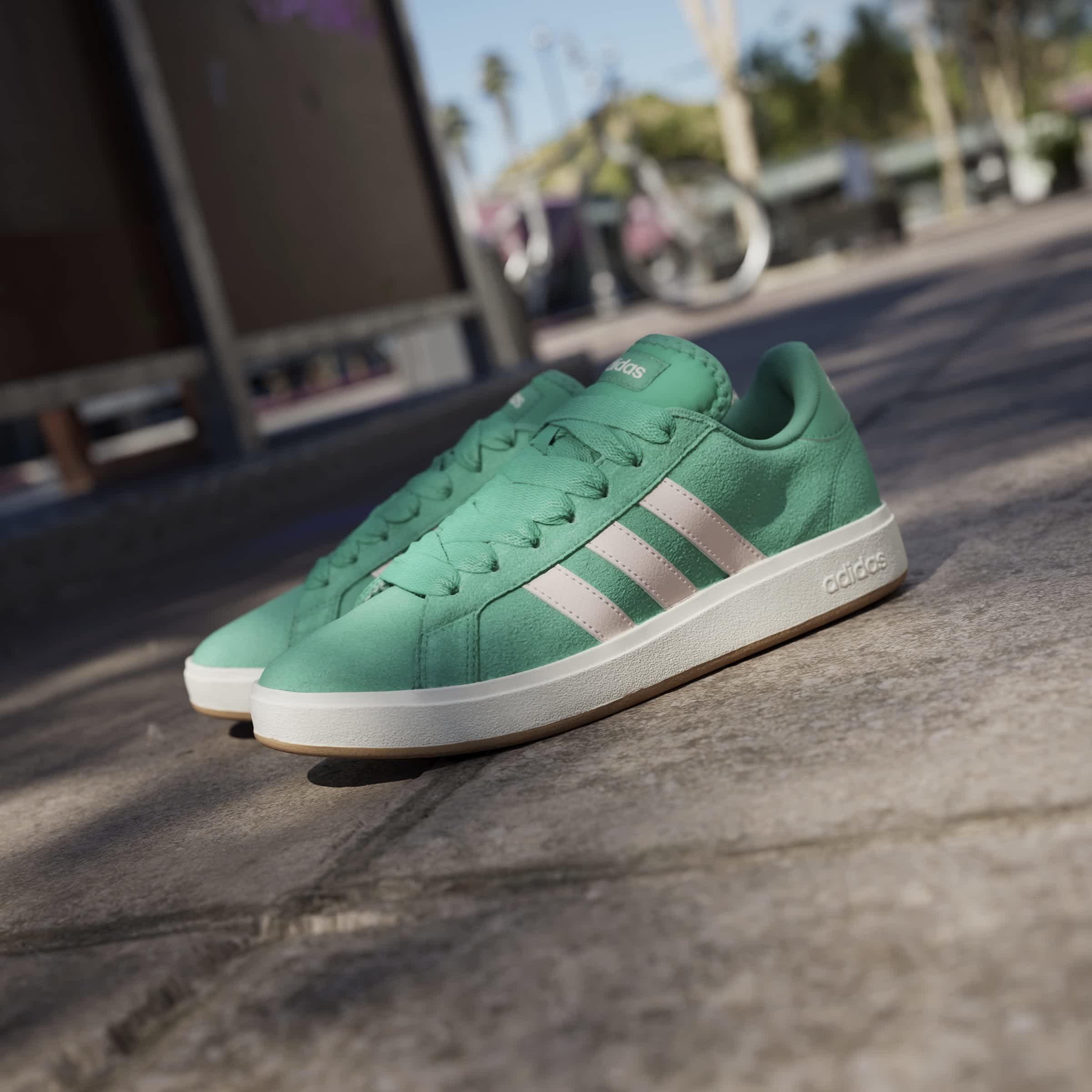 Court Green - adidas - Women's Grand Court Base 00s Low-Top Trainers - 15