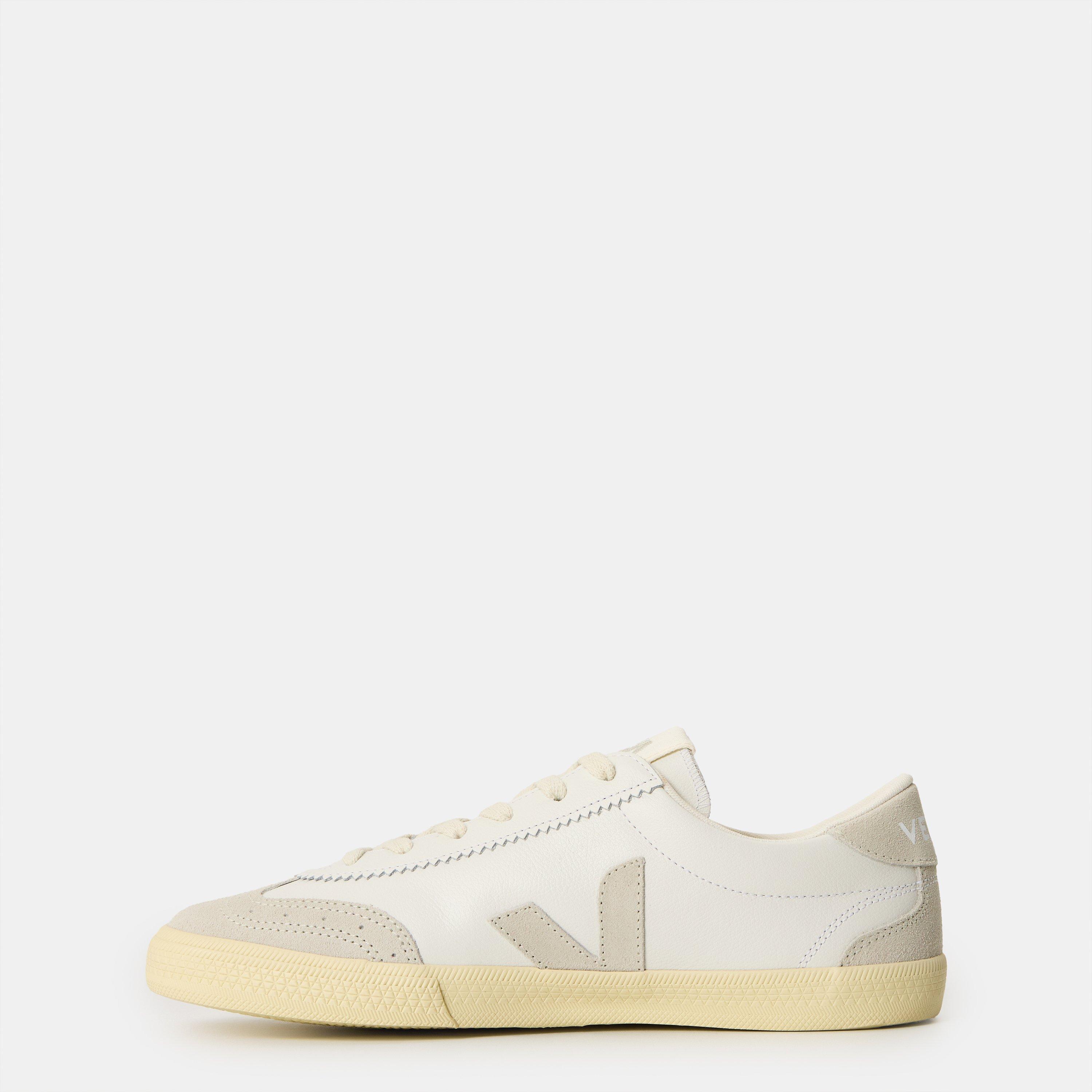 White/Natural - Veja - Men's Volley Court Trainers - 2