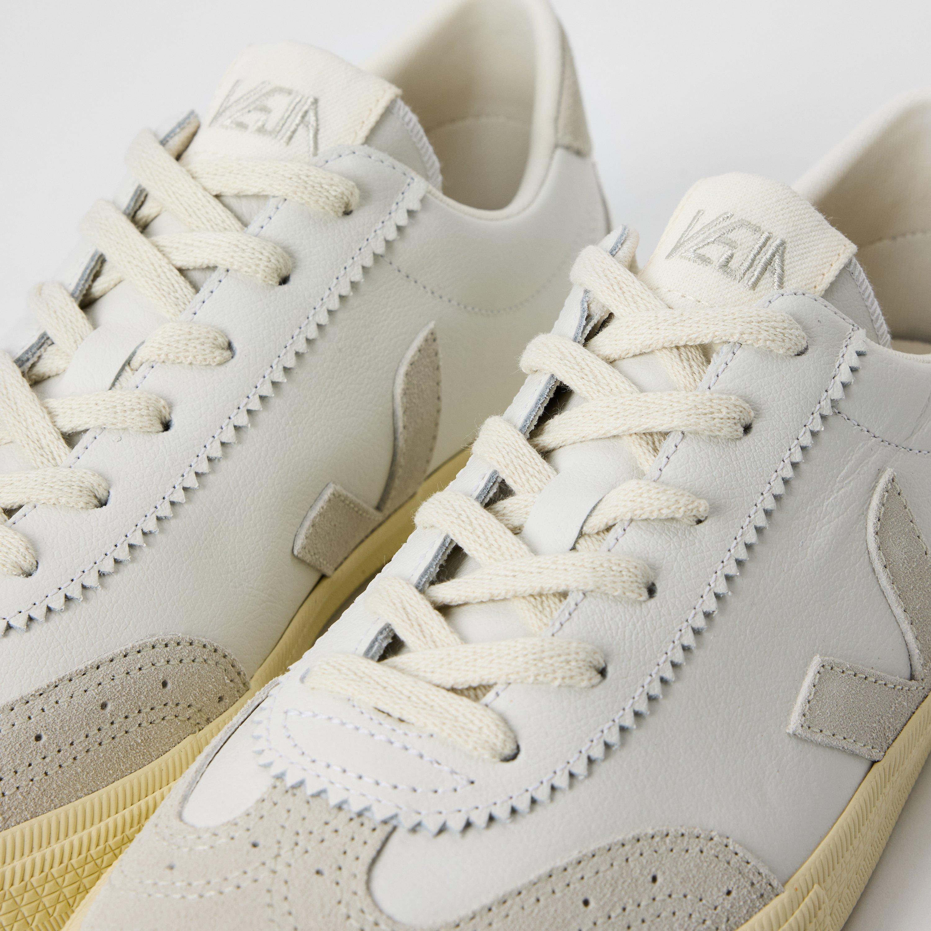 White/Natural - Veja - Men's Volley Court Trainers - 3