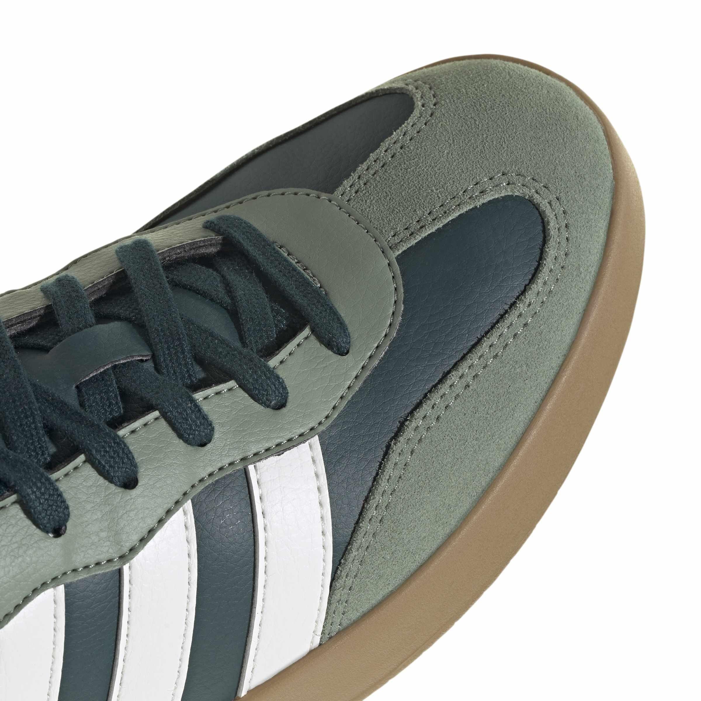 Aurora Ivy/Core - adidas - Men's Barreda Low-Top Trainers - 8