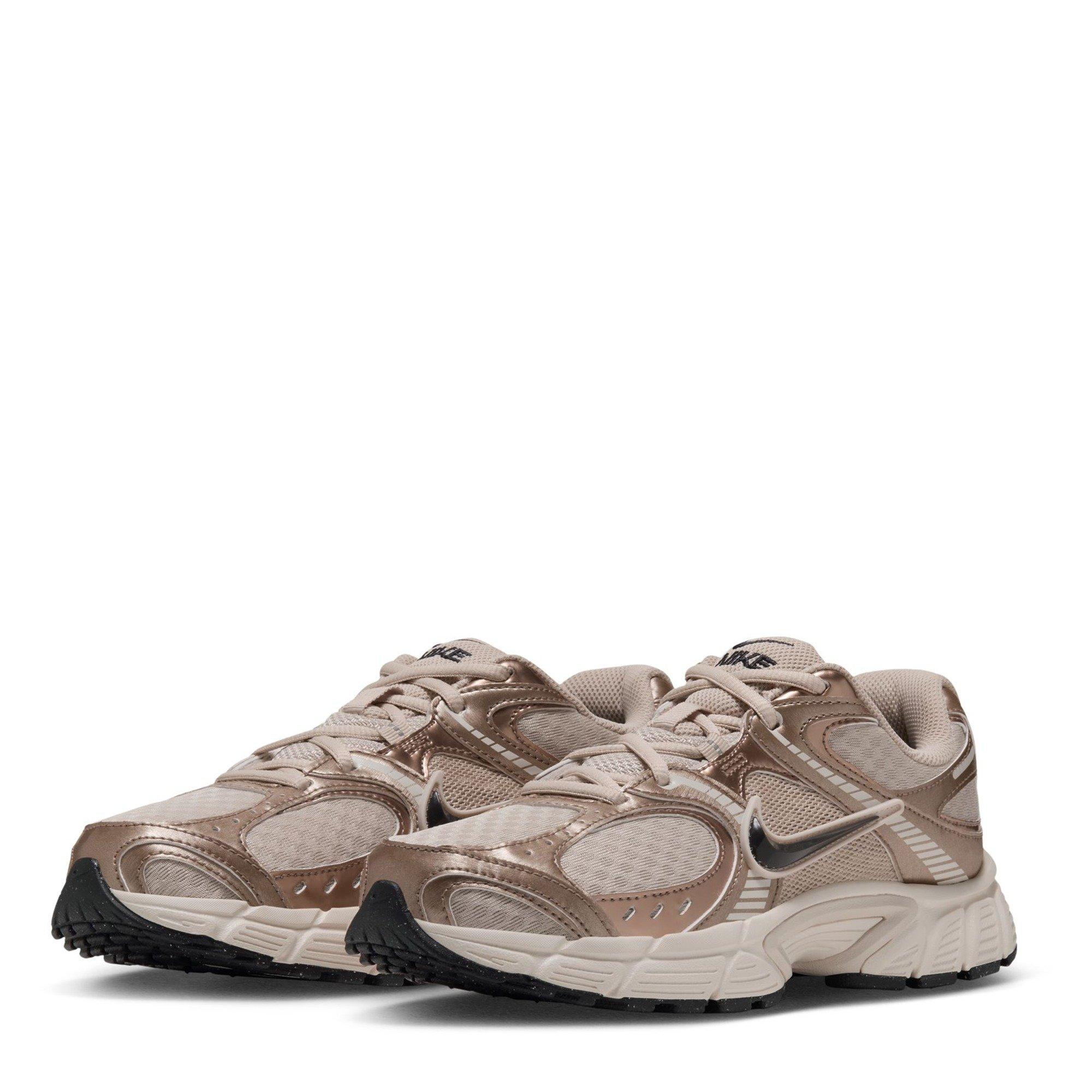 Sanddrift/Brwn - Nike - Nike V5 Rnr Premium Ld71 - 4