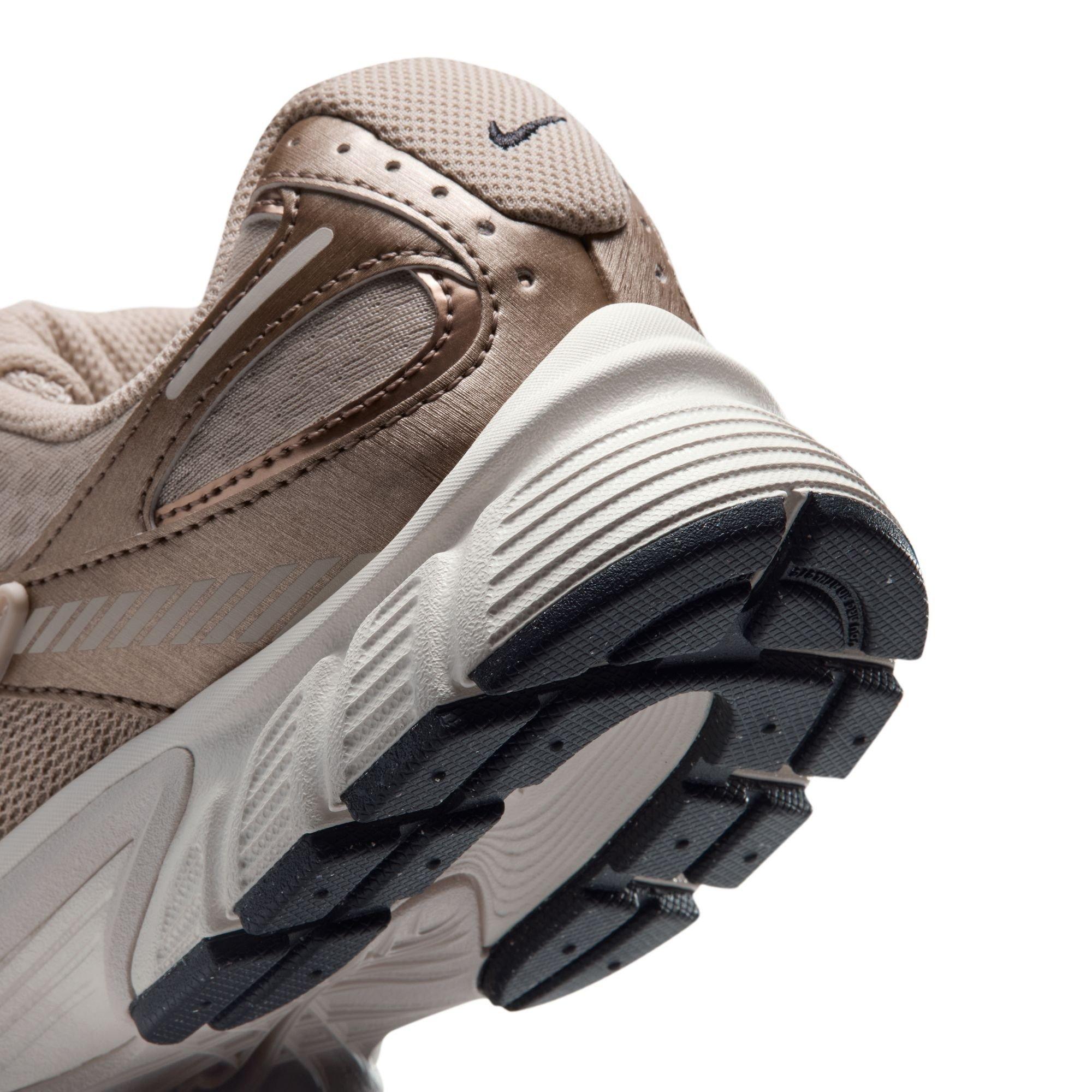 Sanddrift/Brwn - Nike - Nike V5 Rnr Premium Ld71 - 9