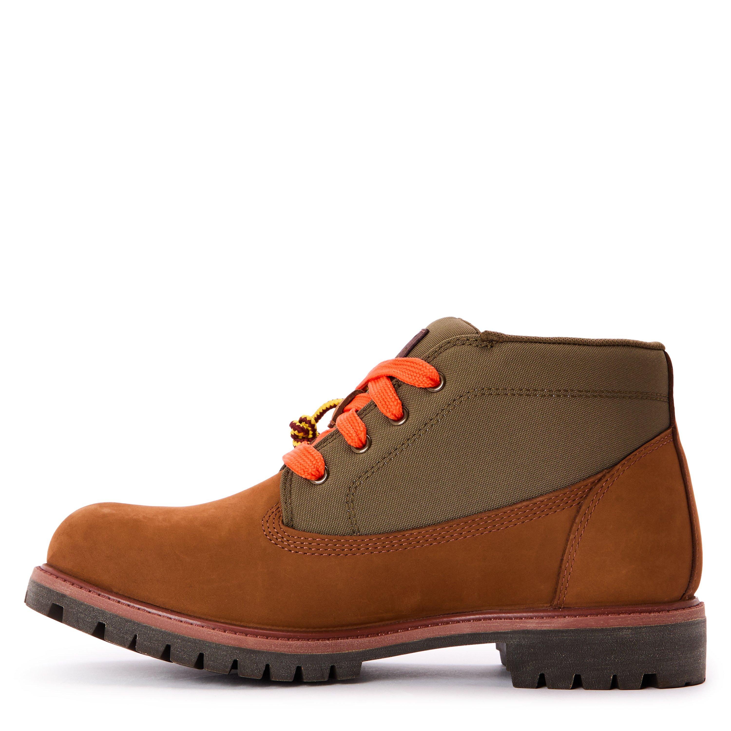 Med Brown - Timberland - Men's Premium Mid Lace-Up Chukka Boots - 2