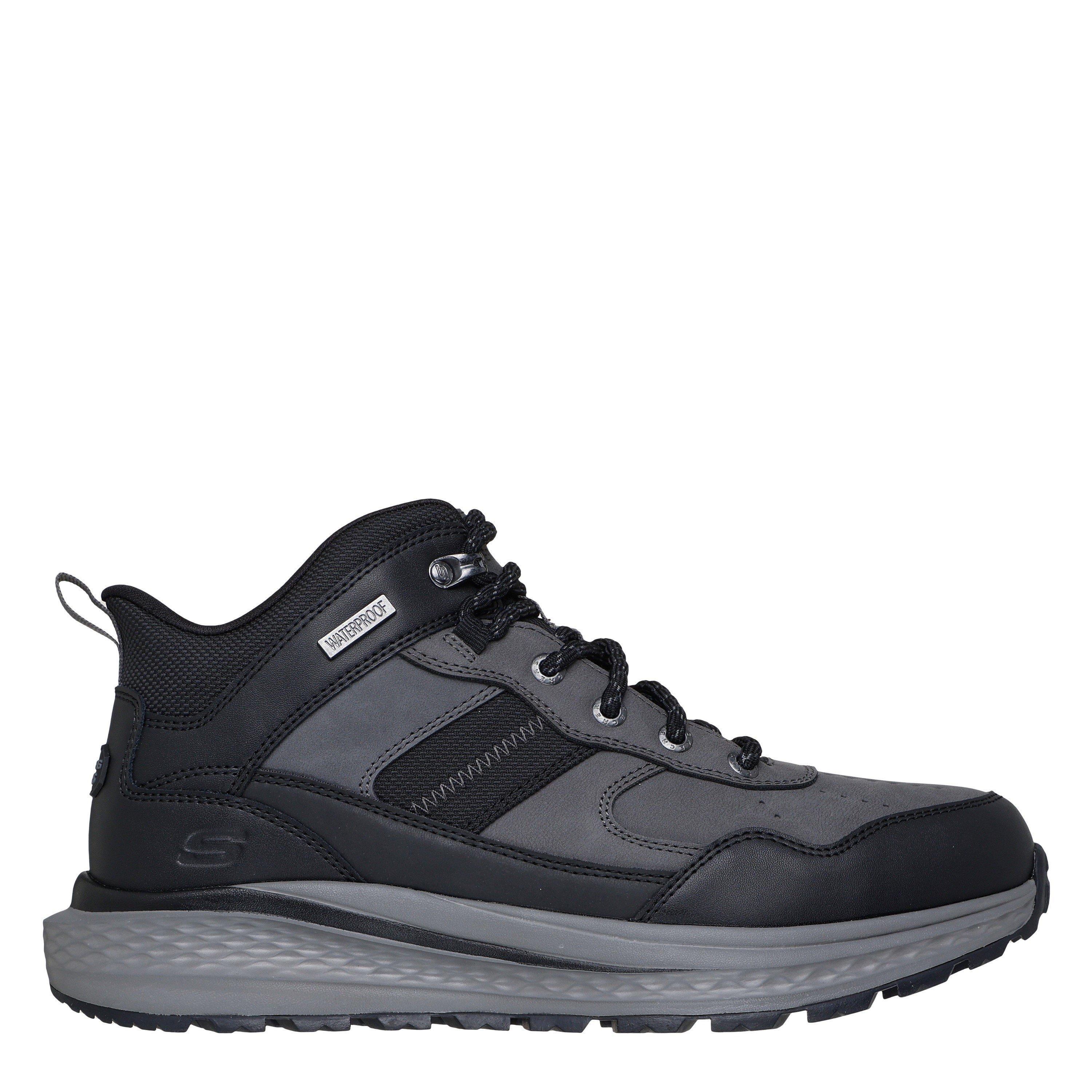Black/Grey - Skechers - Men's Turner Chukka Boots - 1