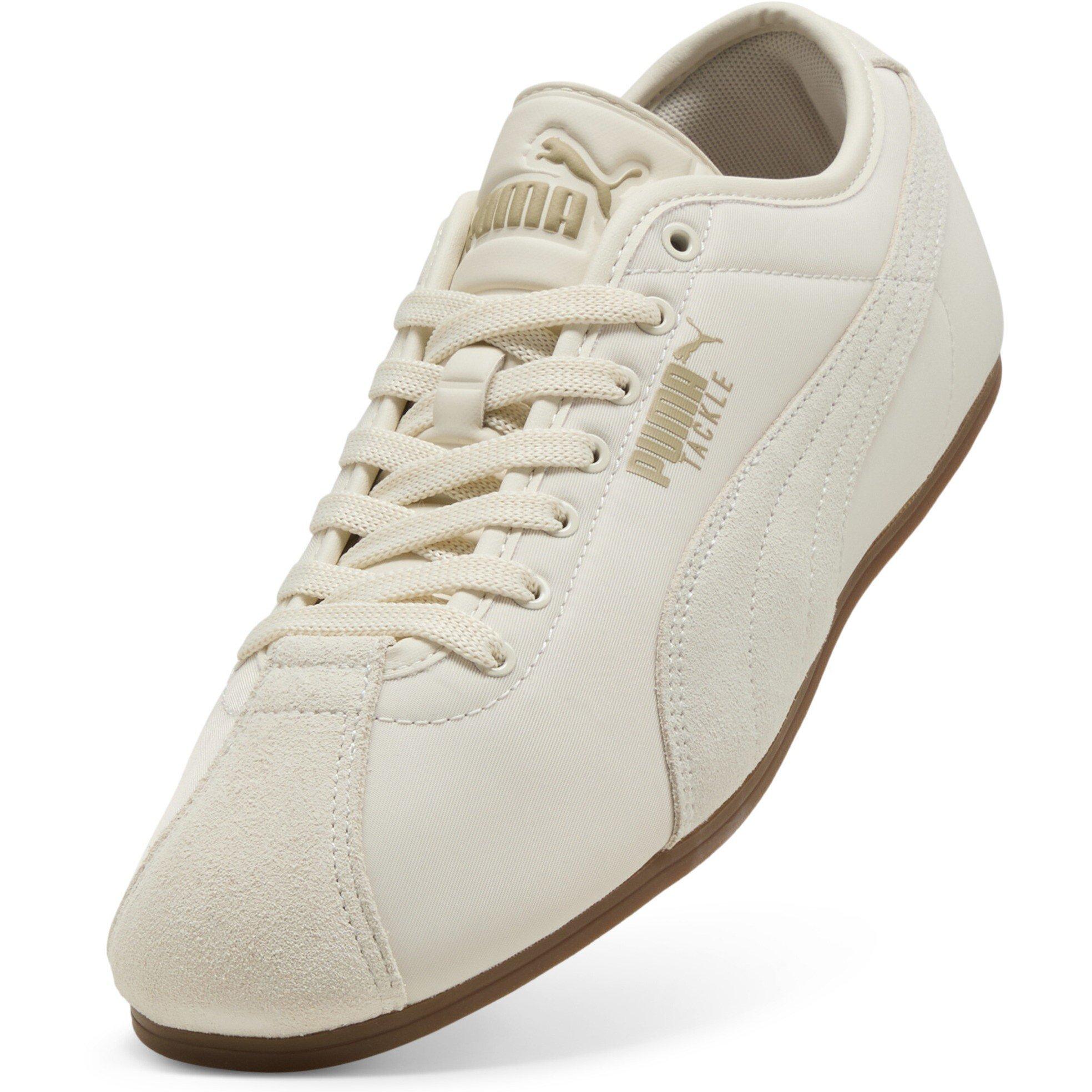 Snow/White - Puma - Tackle Womens Sneakers - 6
