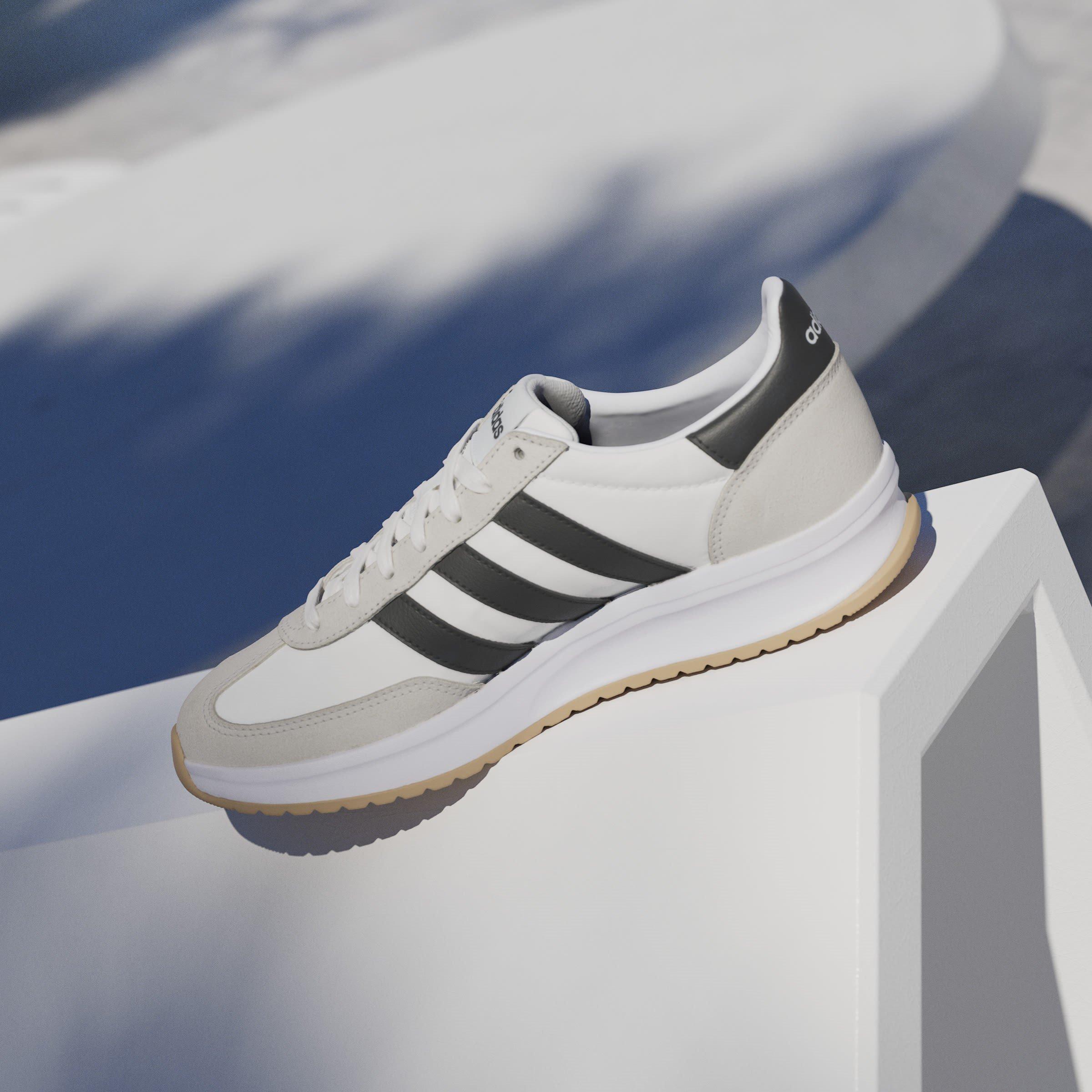 Ft.Wht/.Black - adidas - Run 70s 2.0 Mens Shoes - 15