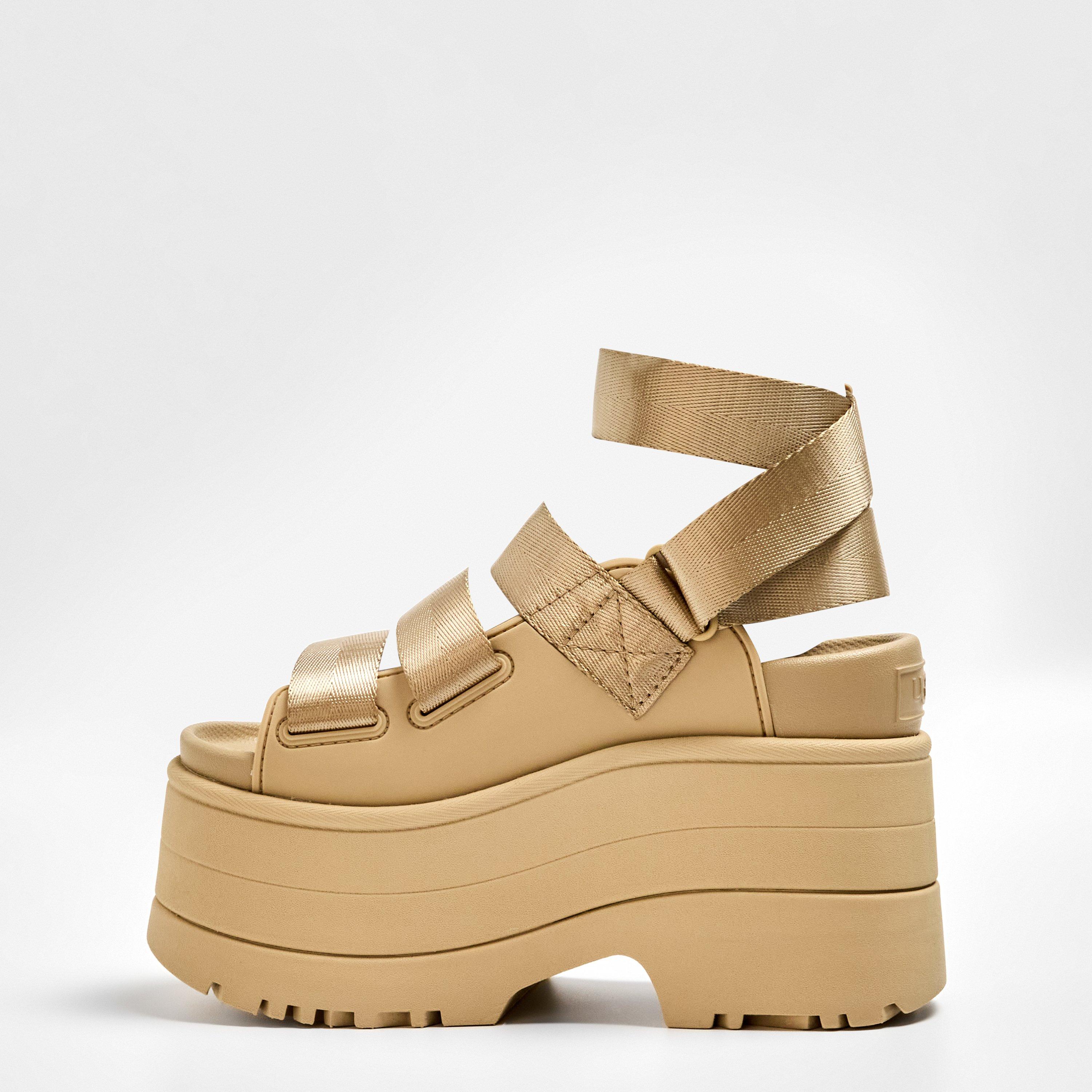 Mustard Seed - Ugg - Women's GldnRise Flatform Sandals - 2