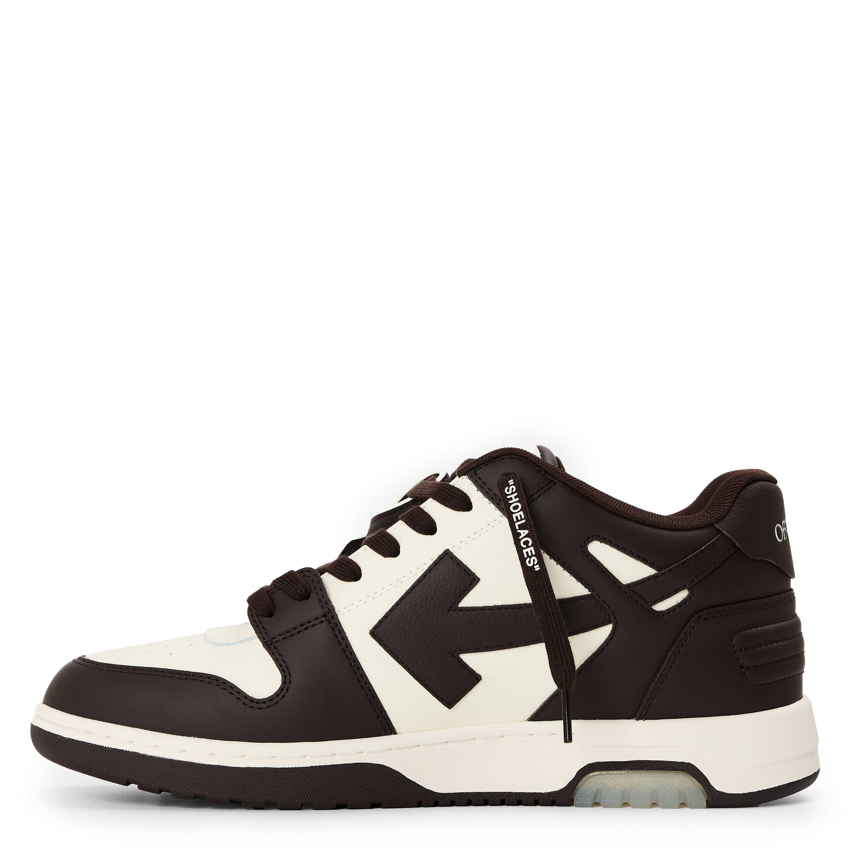 Čokoladna krema - Off White - Men's Out Of Office Classic Trainers, Trademark Branding - 2
