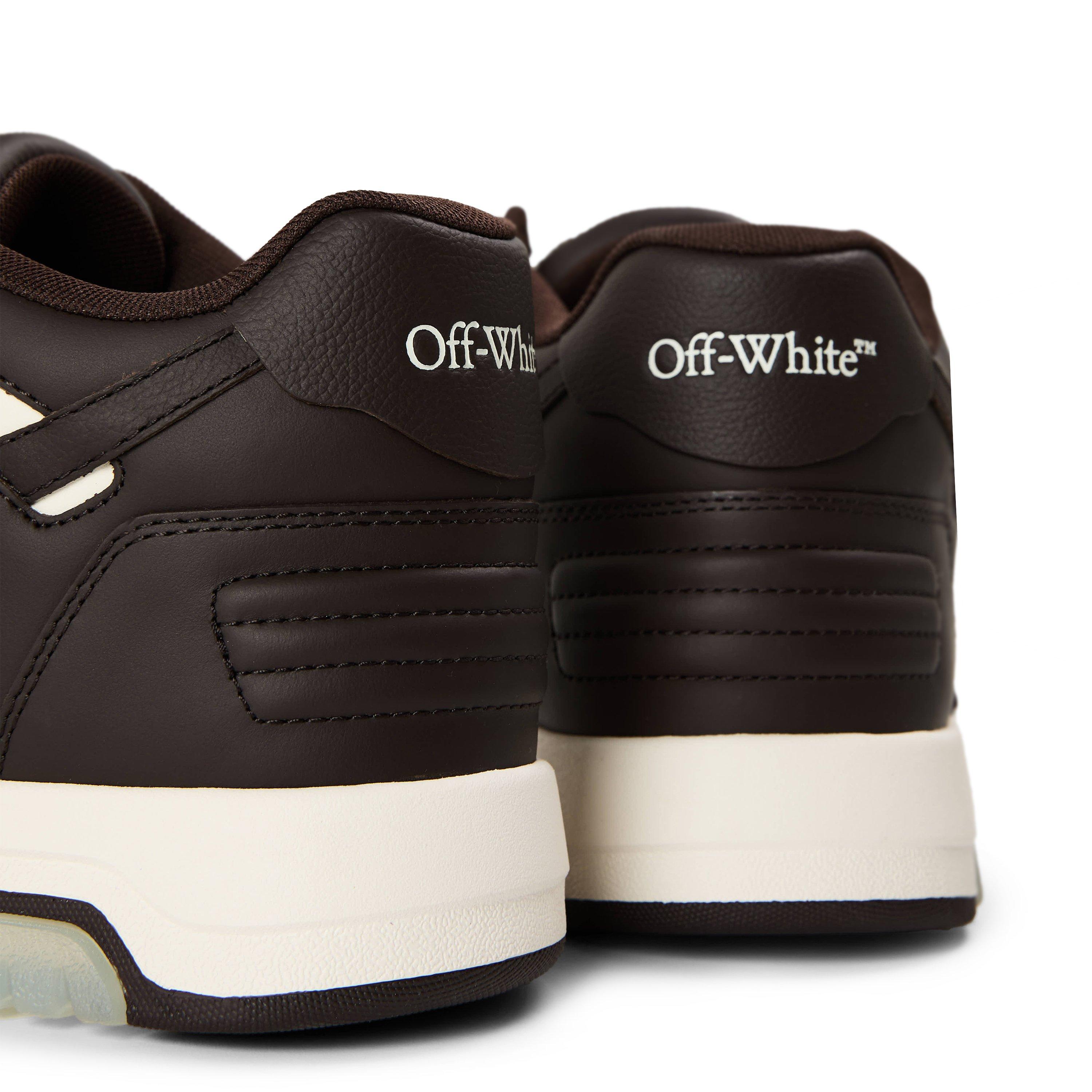 Čokoladna krema - Off White - Men's Out Of Office Classic Trainers, Trademark Branding - 3