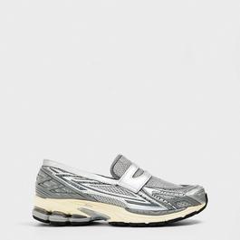 New Balance 1906 Loafer