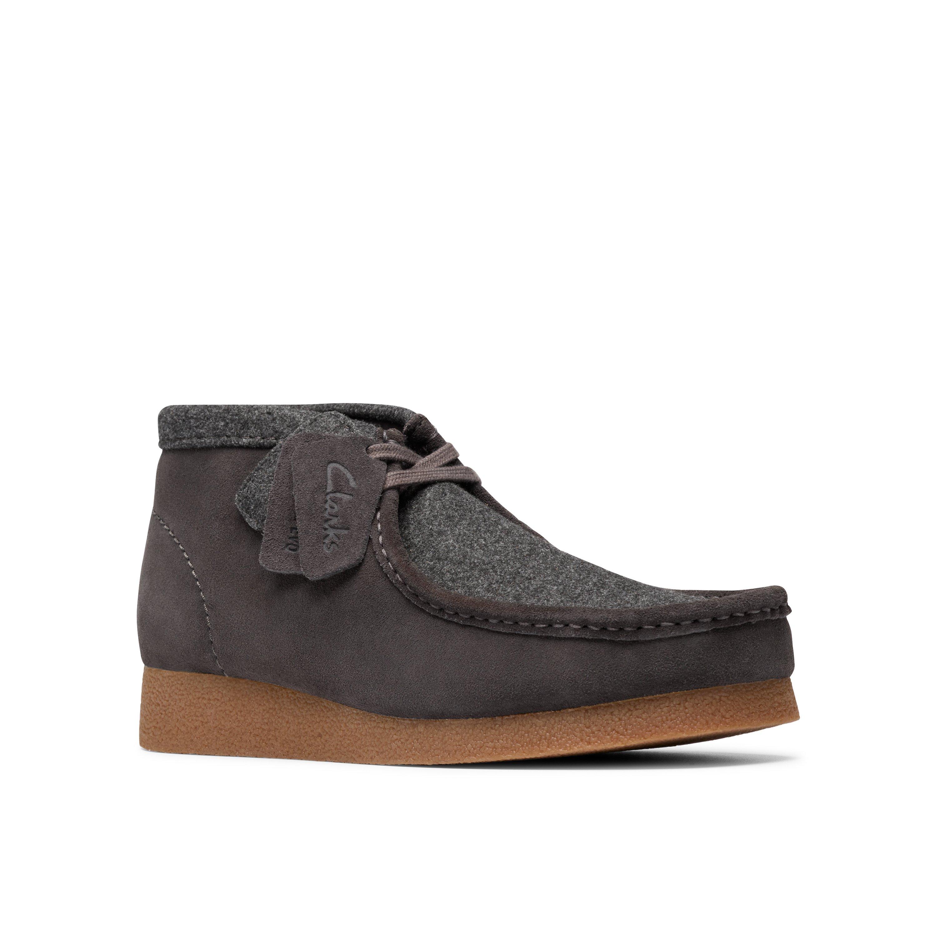 Dark Grey Combi - Clarks - Wallabee Chukka Boot - 4