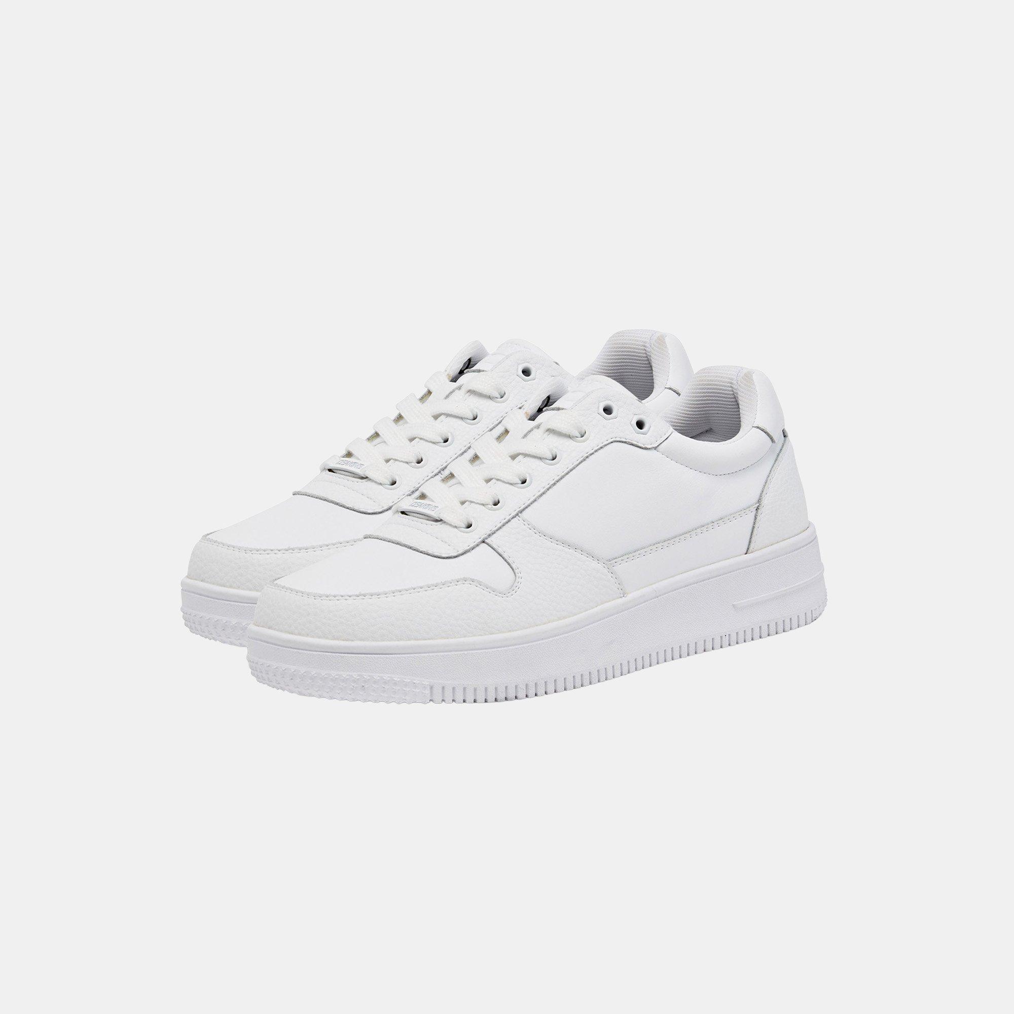 Triple White - Nicholas Deakins - Deakins Maverick Sn99 - 3