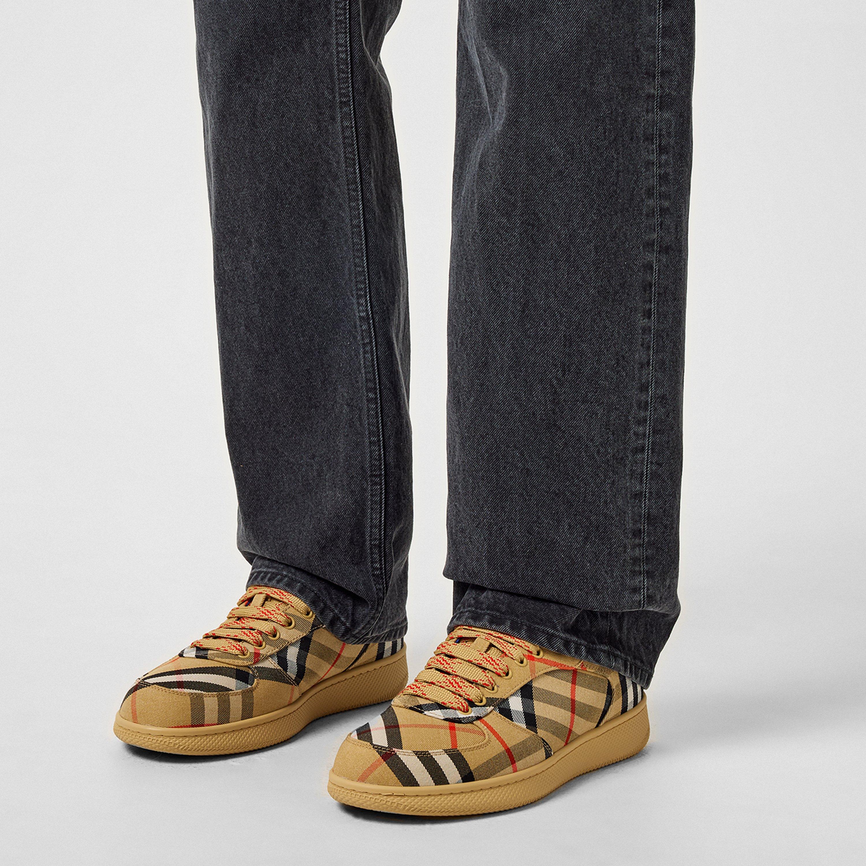 Burberry | Check Terrace Sneakers | Low Trainers | Cruise