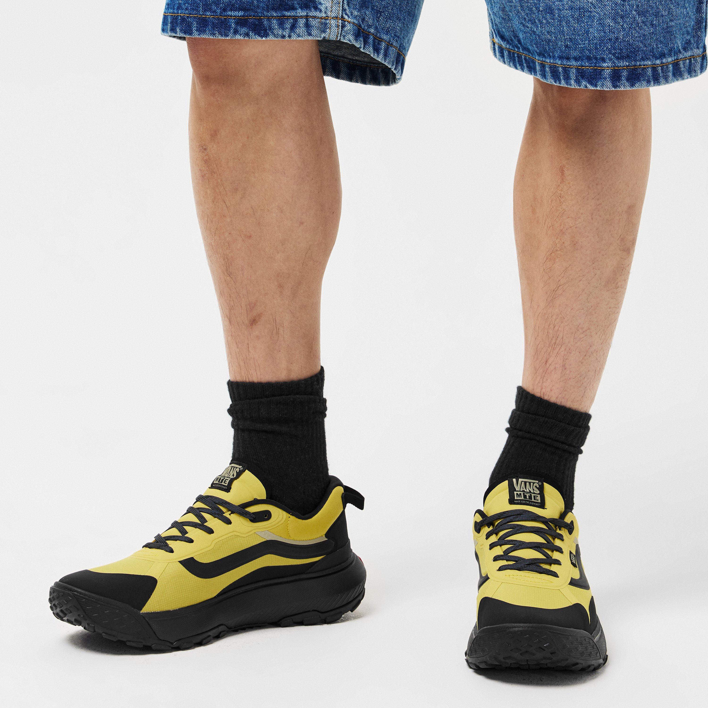 Yellow - Vans - Men's VV Crosspath Low-Top Trainers - 3