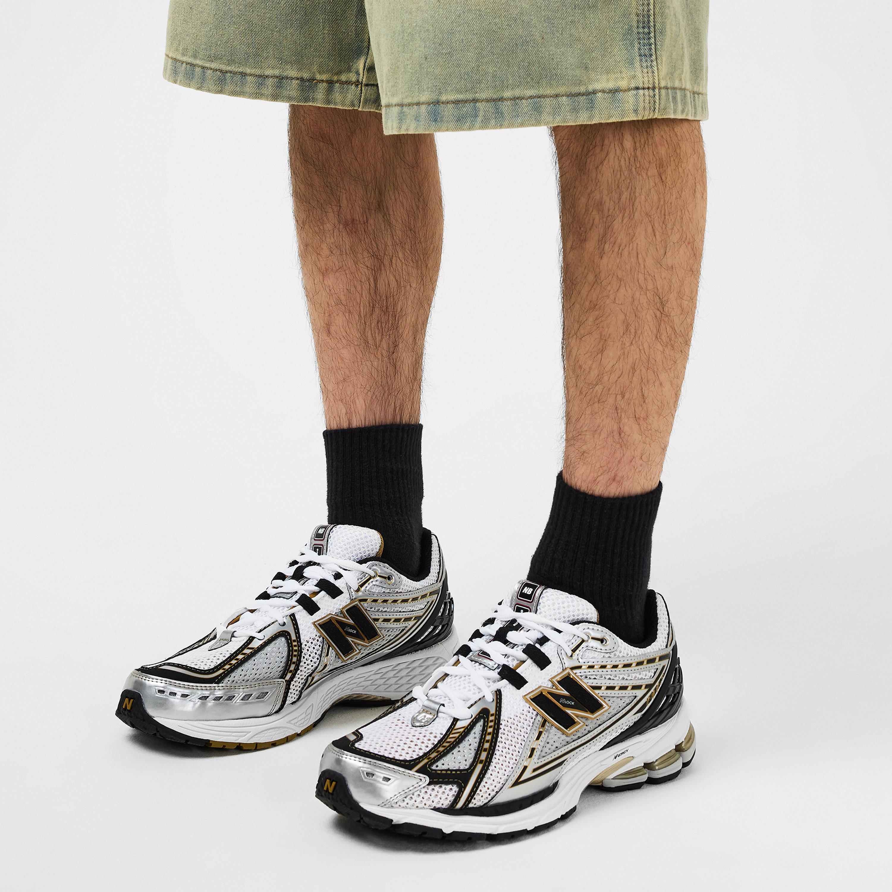 Metallic Silver - New Balance - 1906r Trainers - 2