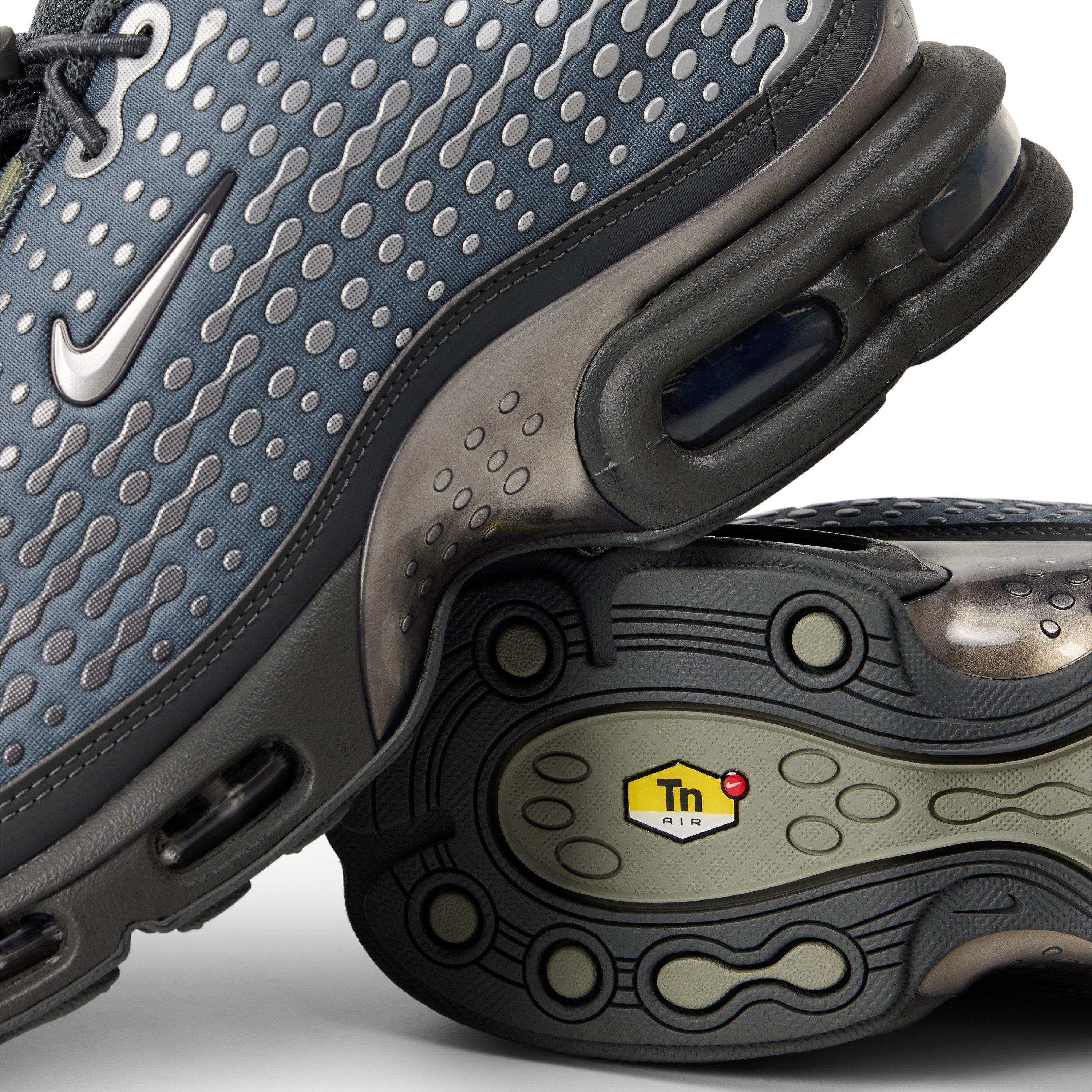 Smoke Grey - Nike - Mens Air Max Plus VII Low-Top Trainers - 4