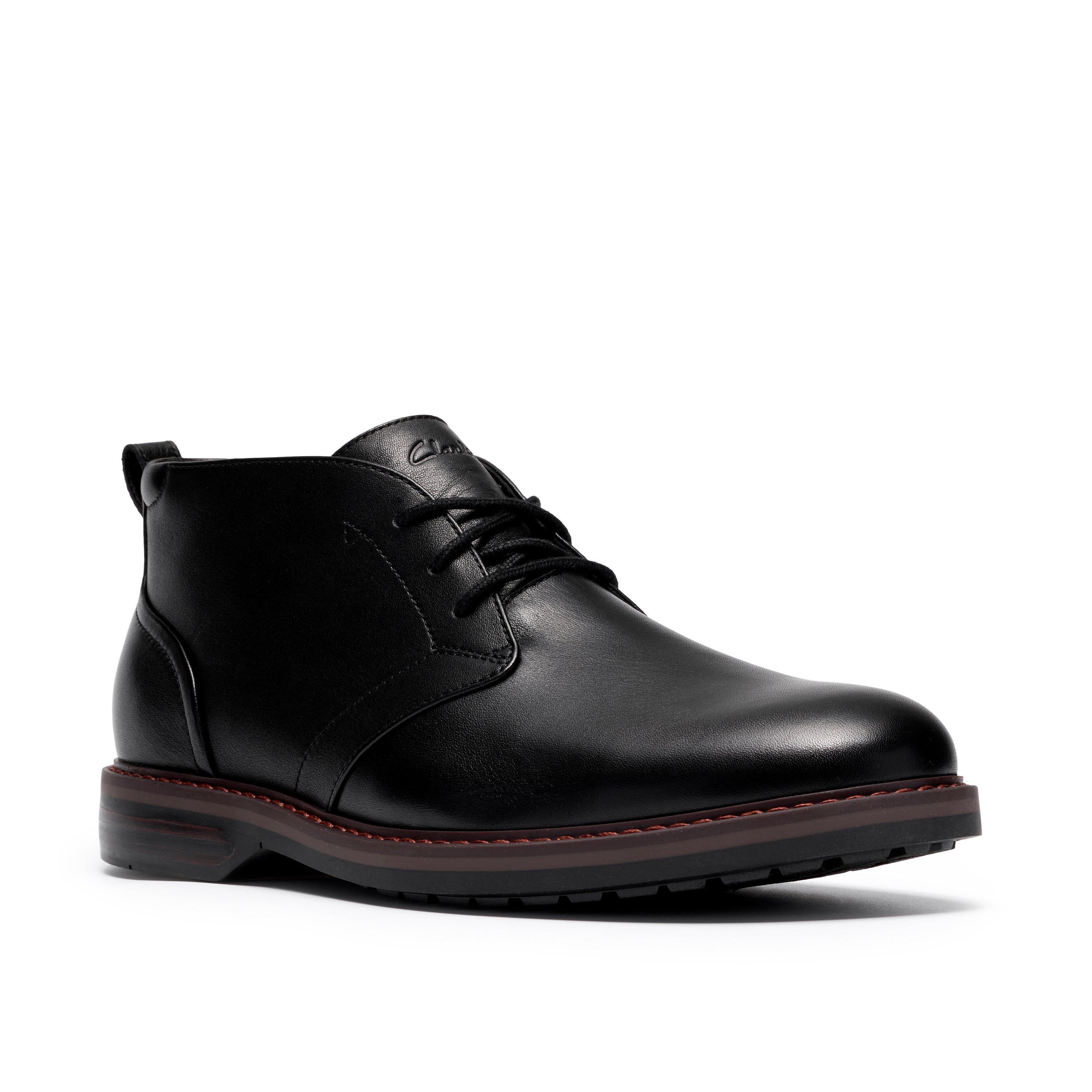 Black Leather - Clarks - Men's Aldwin 2 Leather Waterproof Chukka Boots - 4