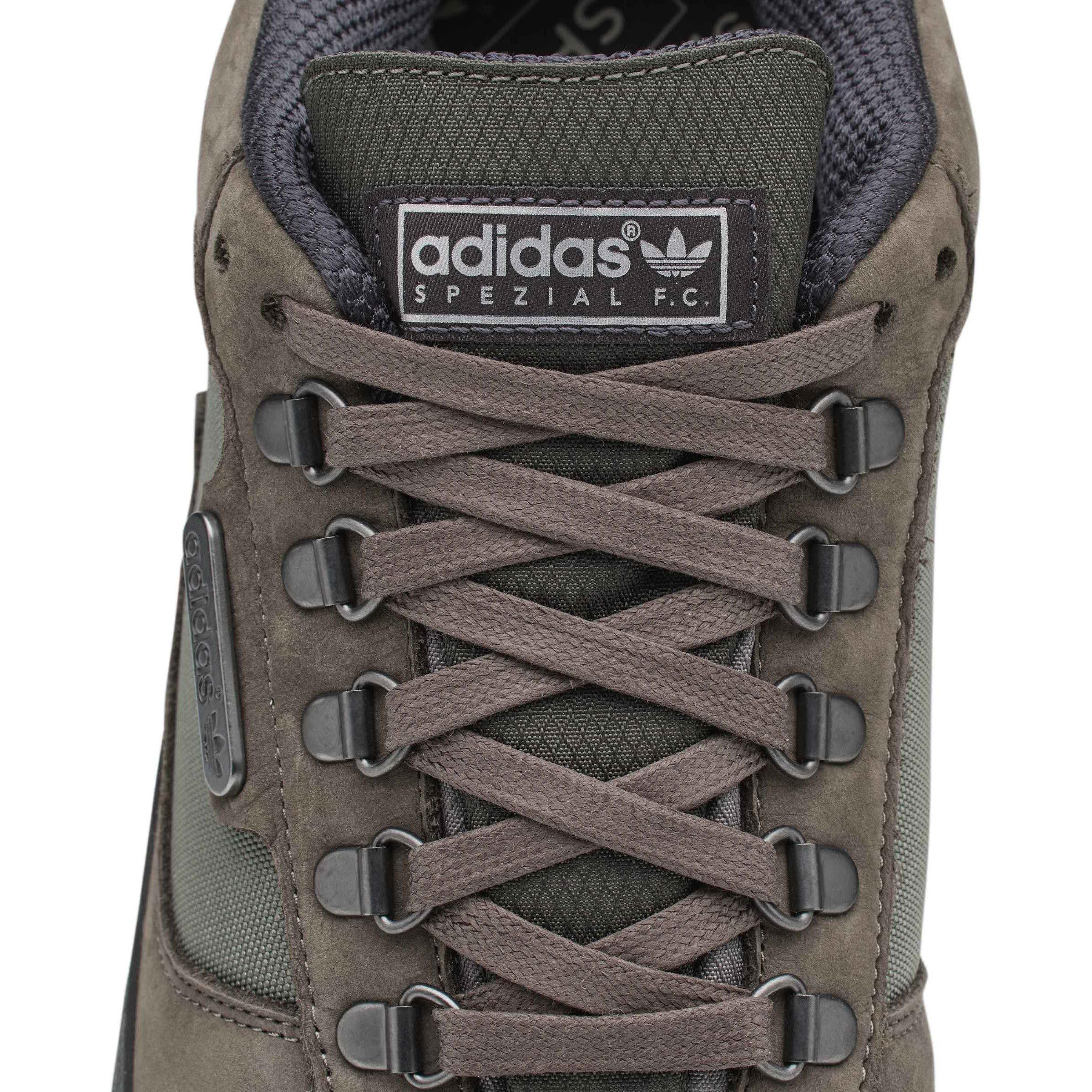 Cargo Brown - adidas - Men's Winterhill SPZL F.C. Leather Low-Top Trainers - 8
