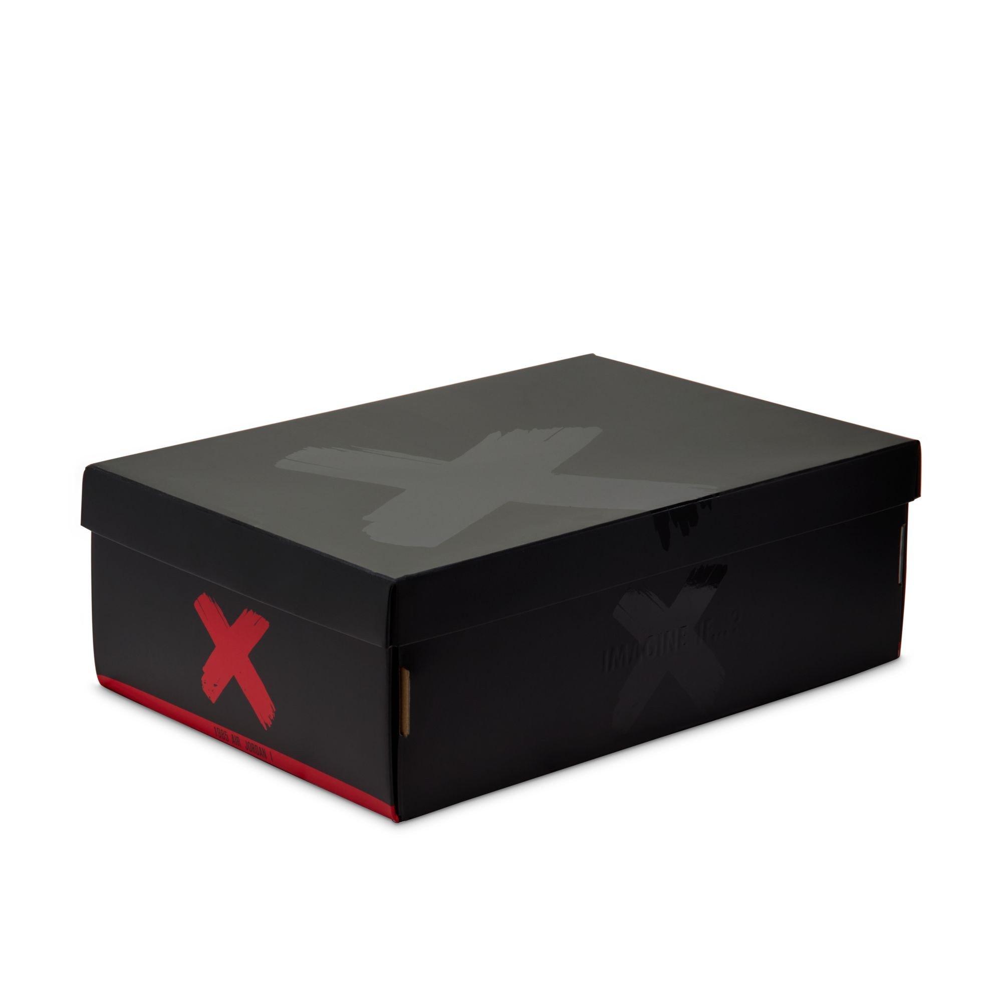 Black/Var Red - Air Jordan - Mens Air Jordan Low Trainers - 11