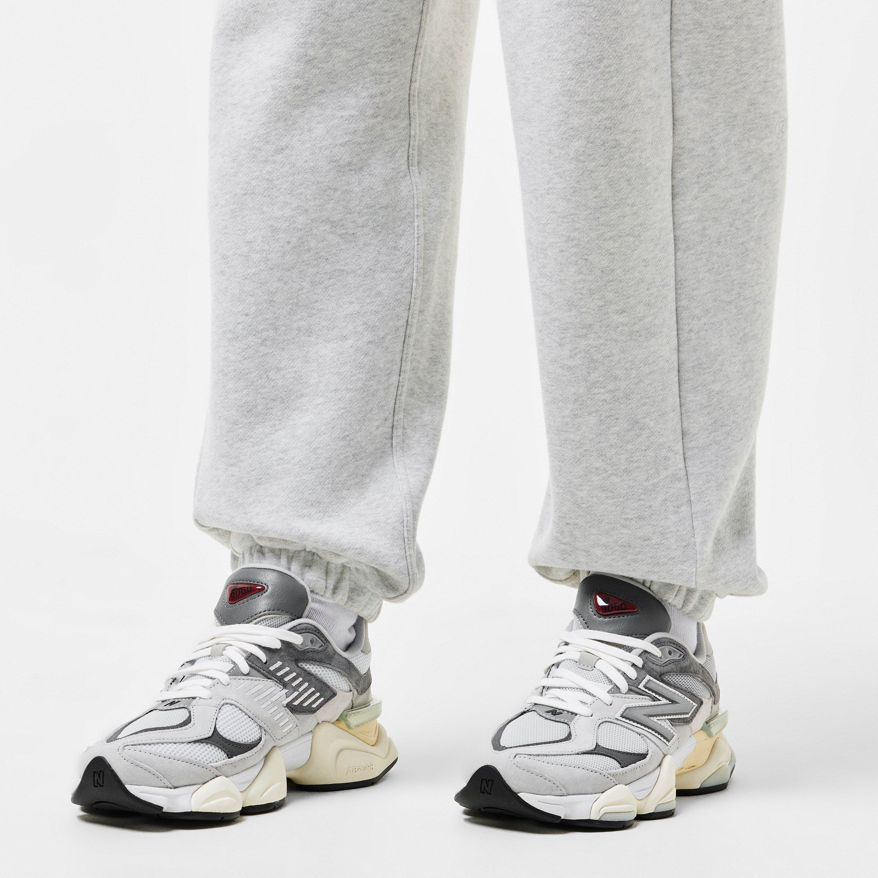Grey - New Balance - NB 9060 Womens - 3
