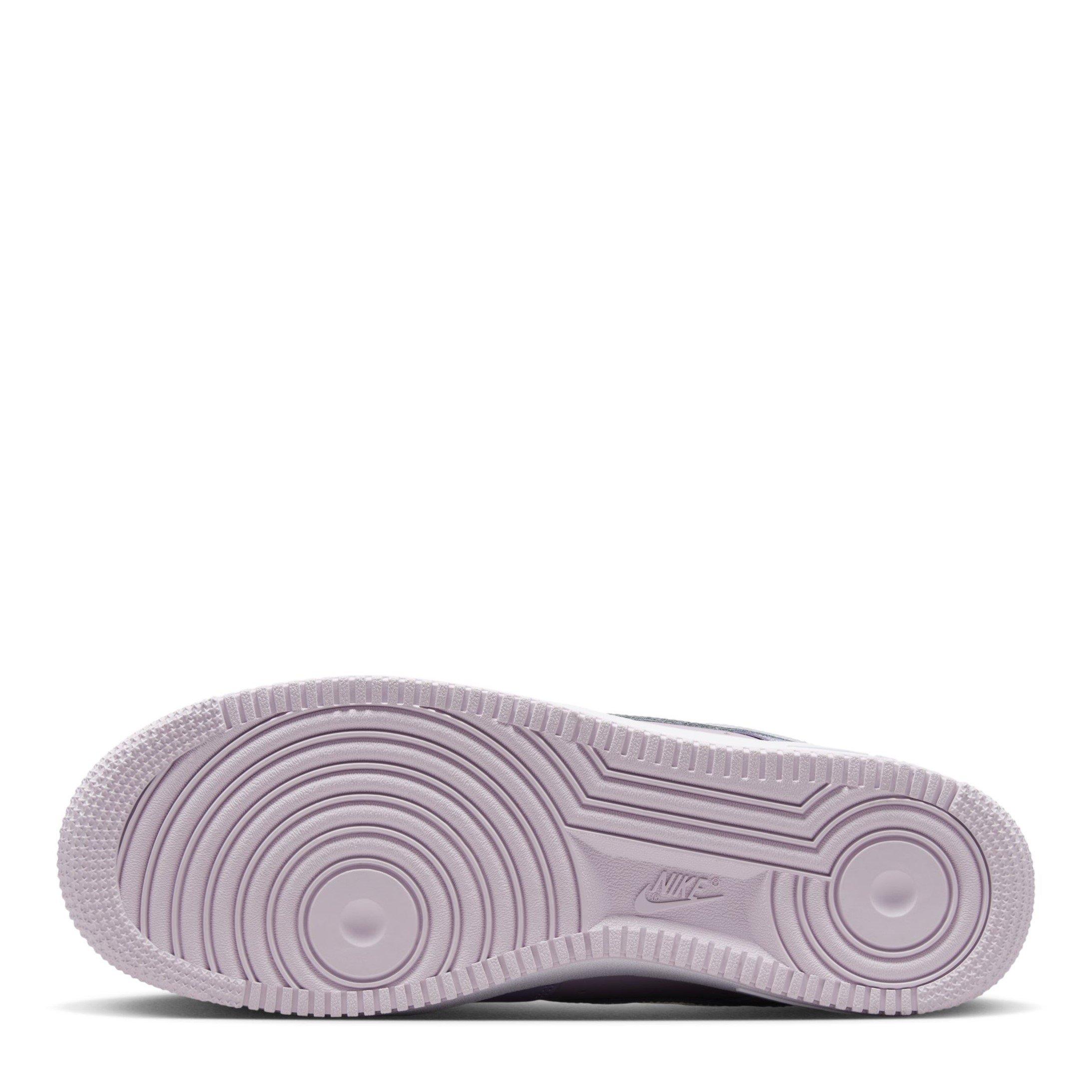 Hydrangeas - Nike - Air Force 1 07 Trainers - 3