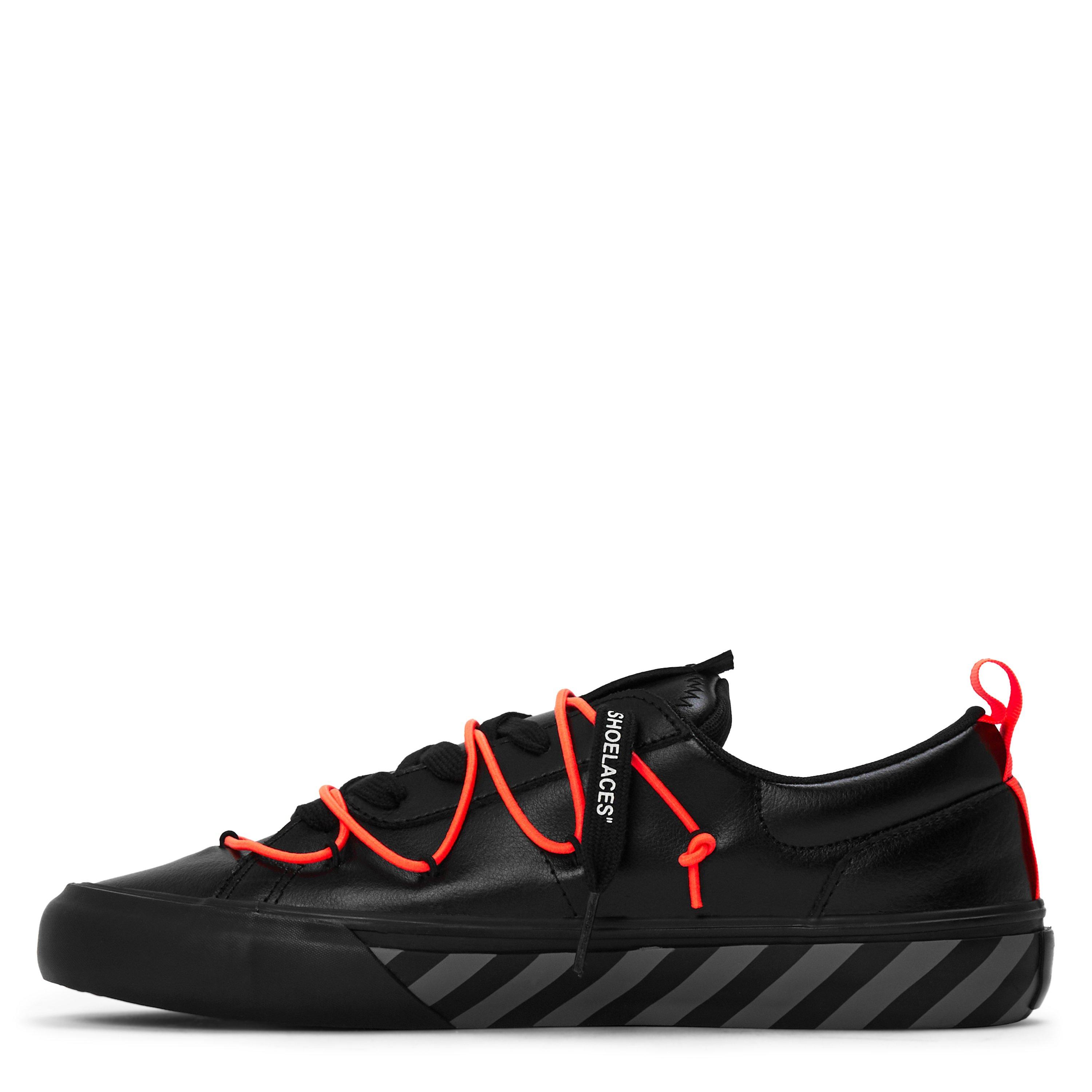 Tri Blk/Orange - L AB Off White - Men's Tape OW Vulcan Leather Low-Top Trainers - 2