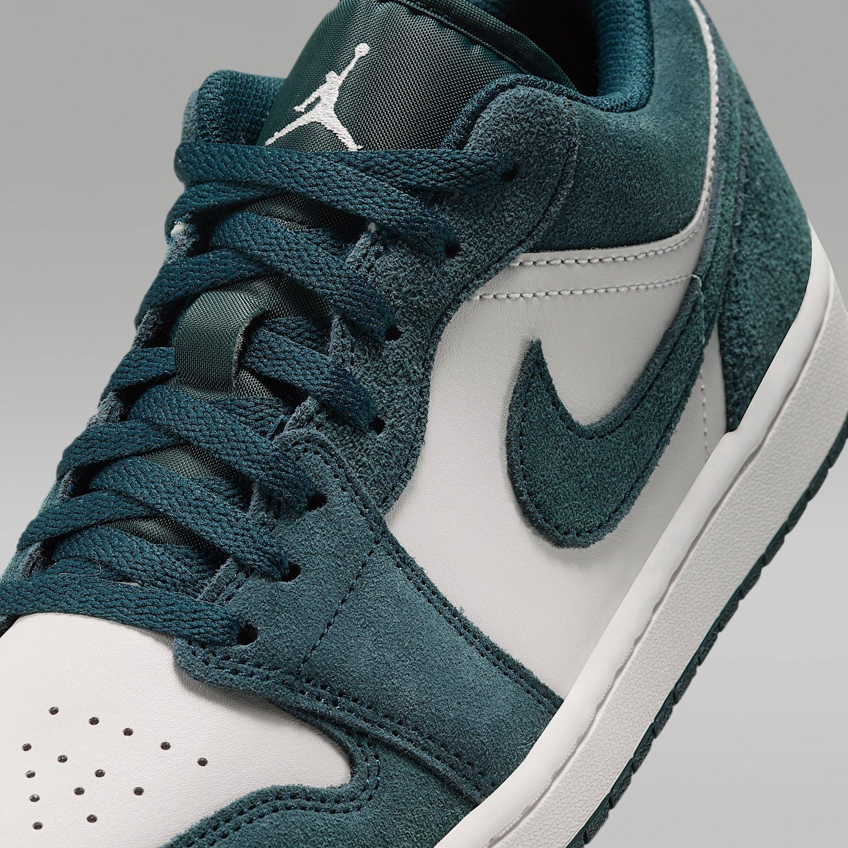 Midnight Spruce - Air Jordan - Jordan 1 Low Sn64 - 8